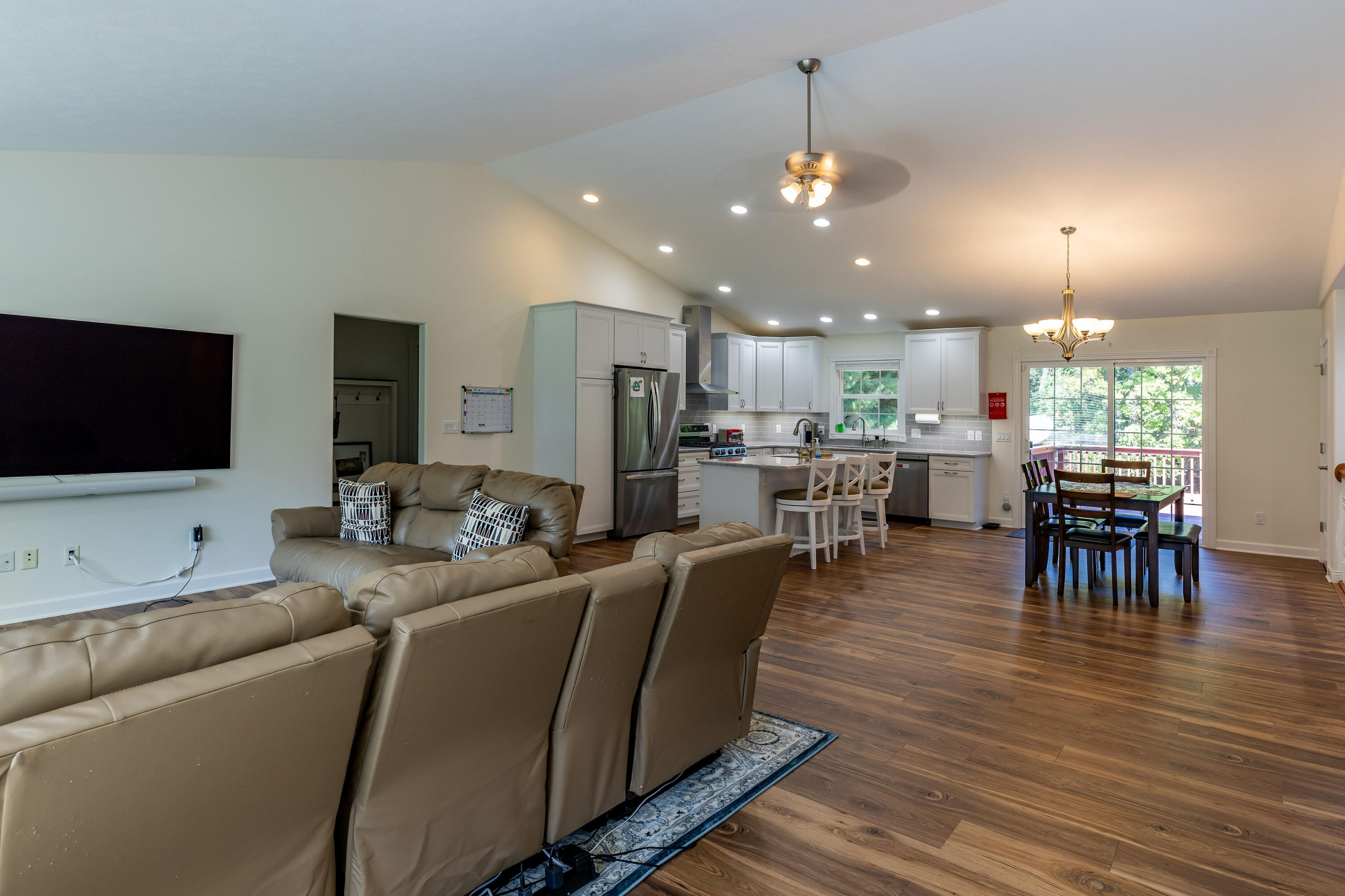 1578 White Pine Court