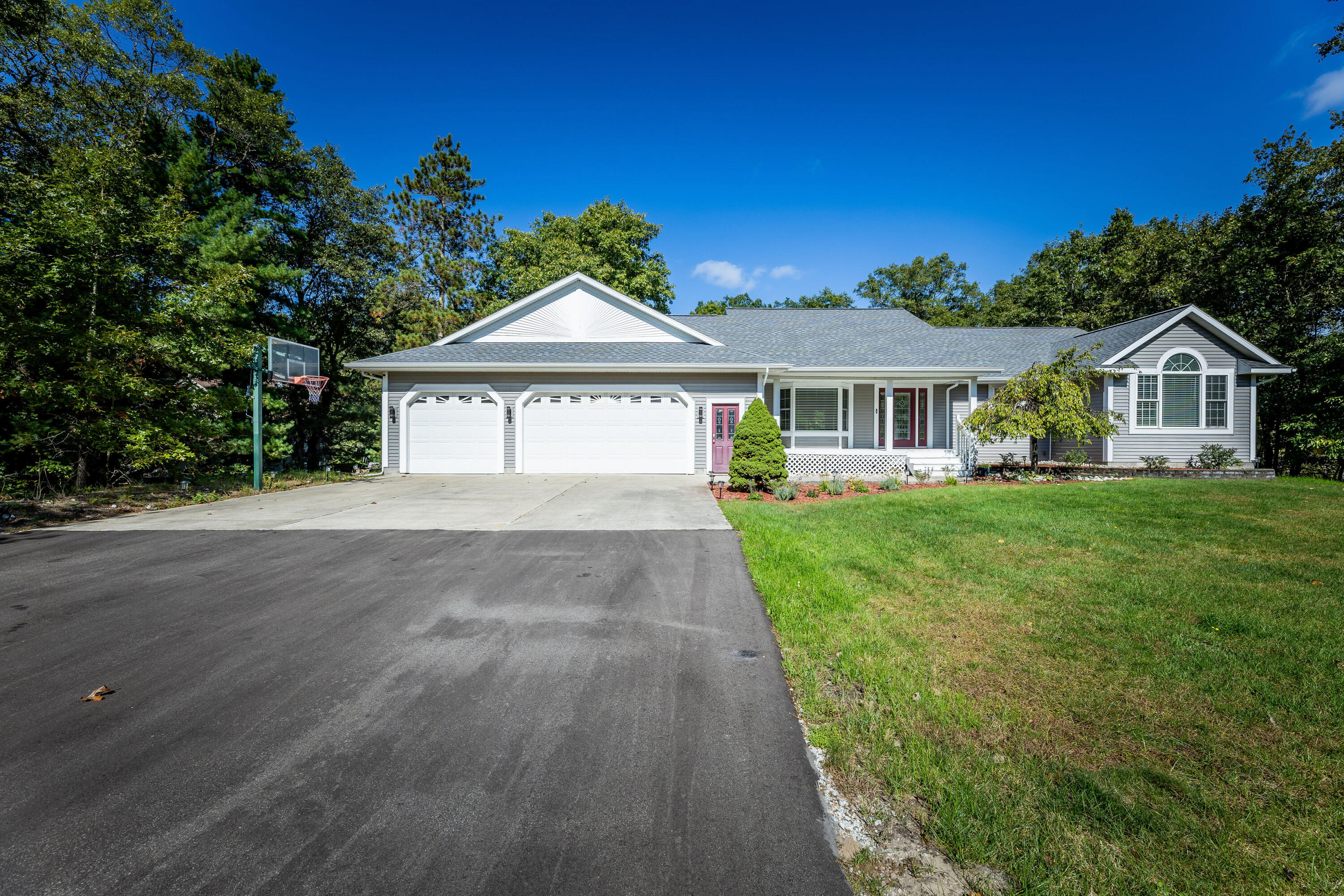 1578 White Pine Court