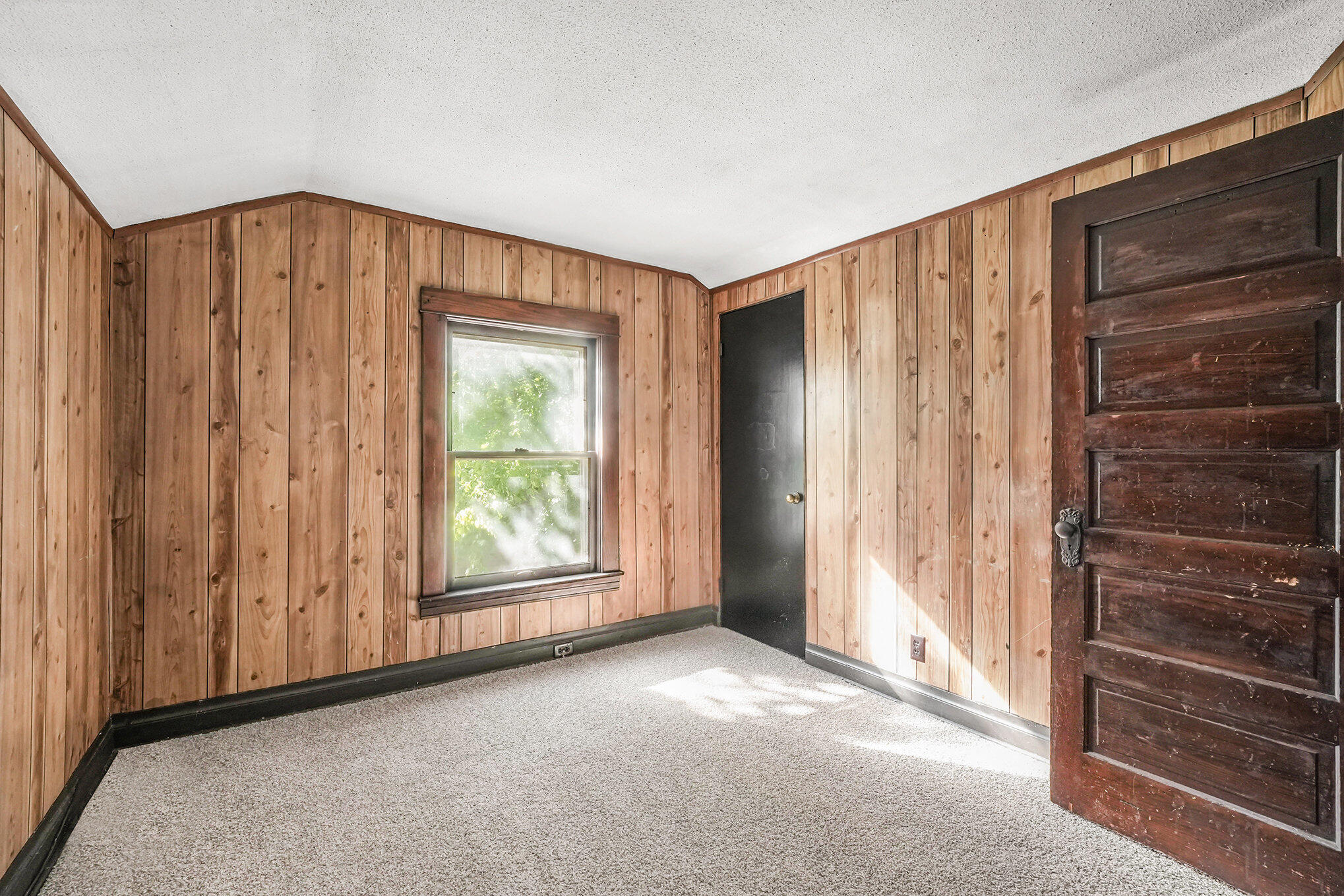 3033 Glendale Street