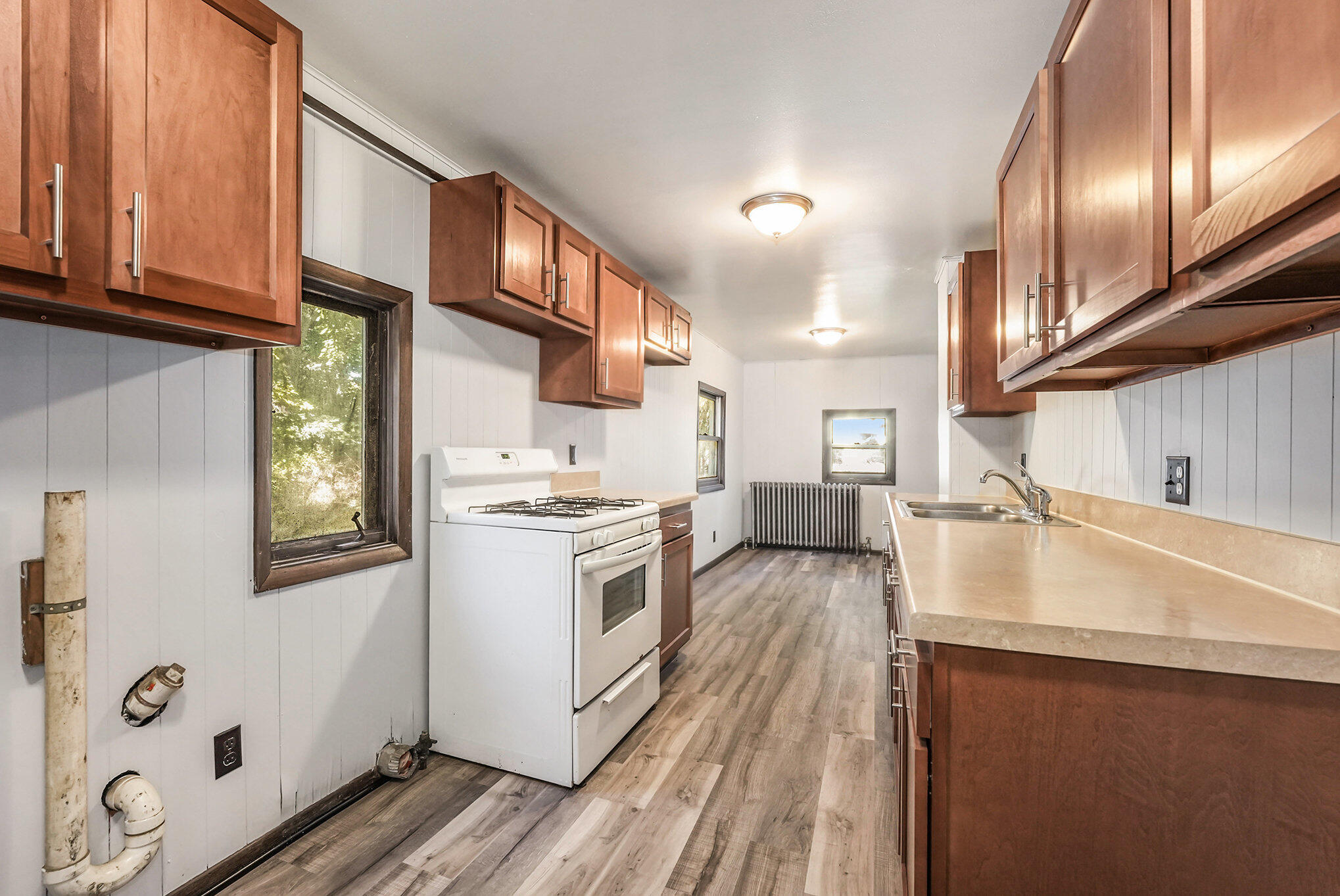 3033 Glendale Street