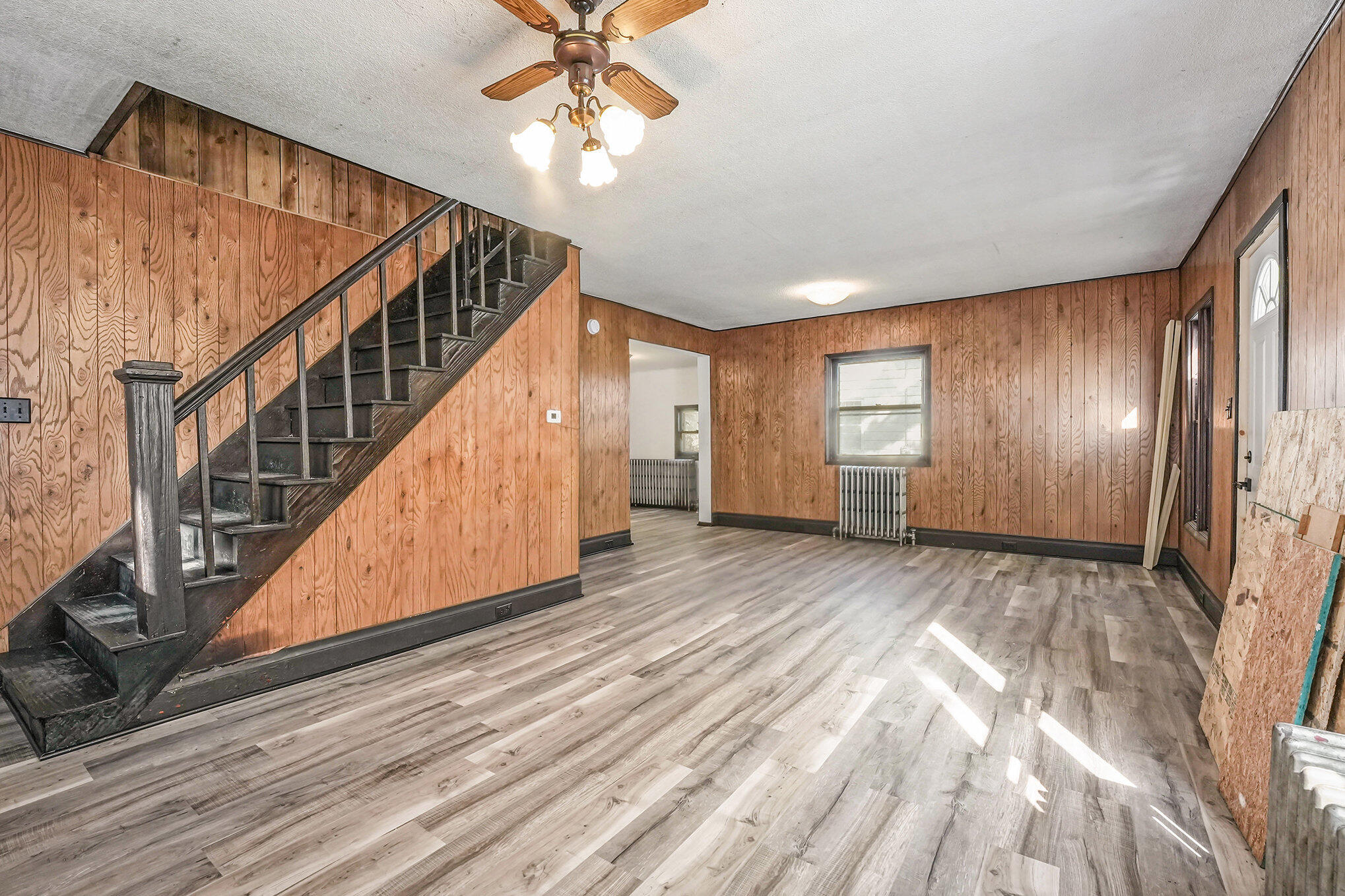 3033 Glendale Street