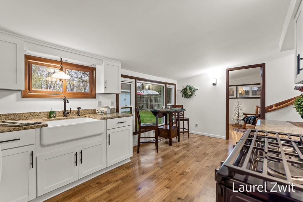 308 W Johannah Street