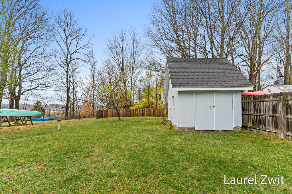 308 W Johannah Street