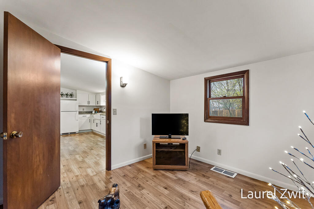 308 W Johannah Street