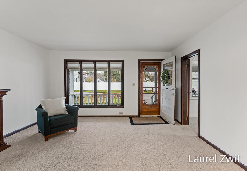 308 W Johannah Street