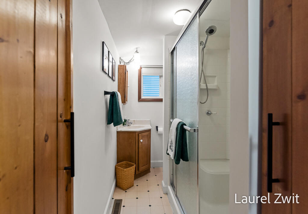 308 W Johannah Street