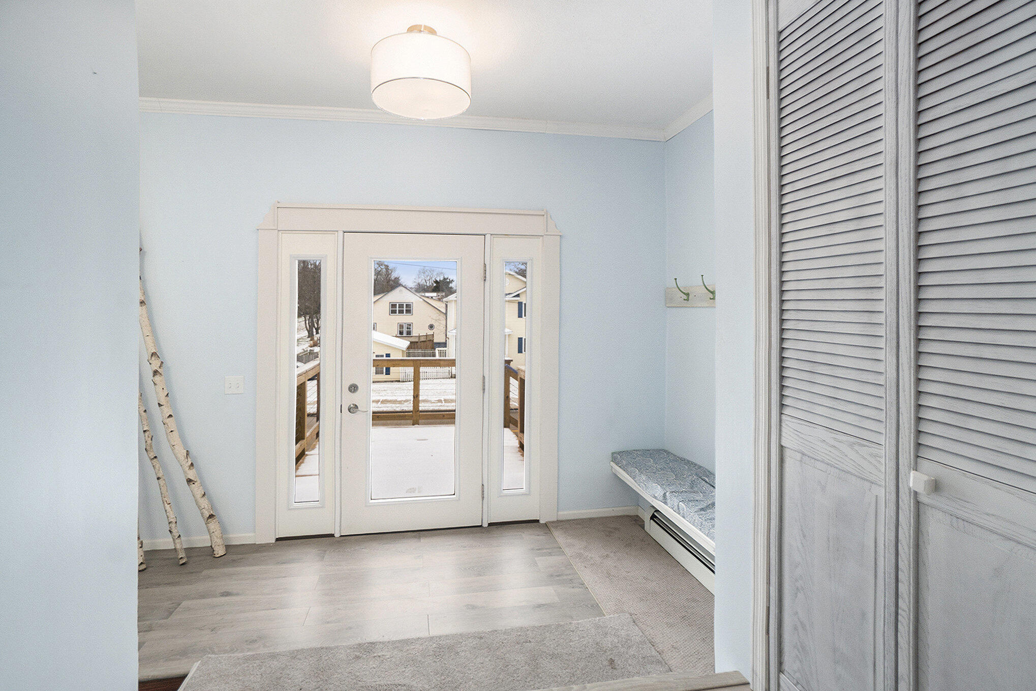 2200 McCracken Street