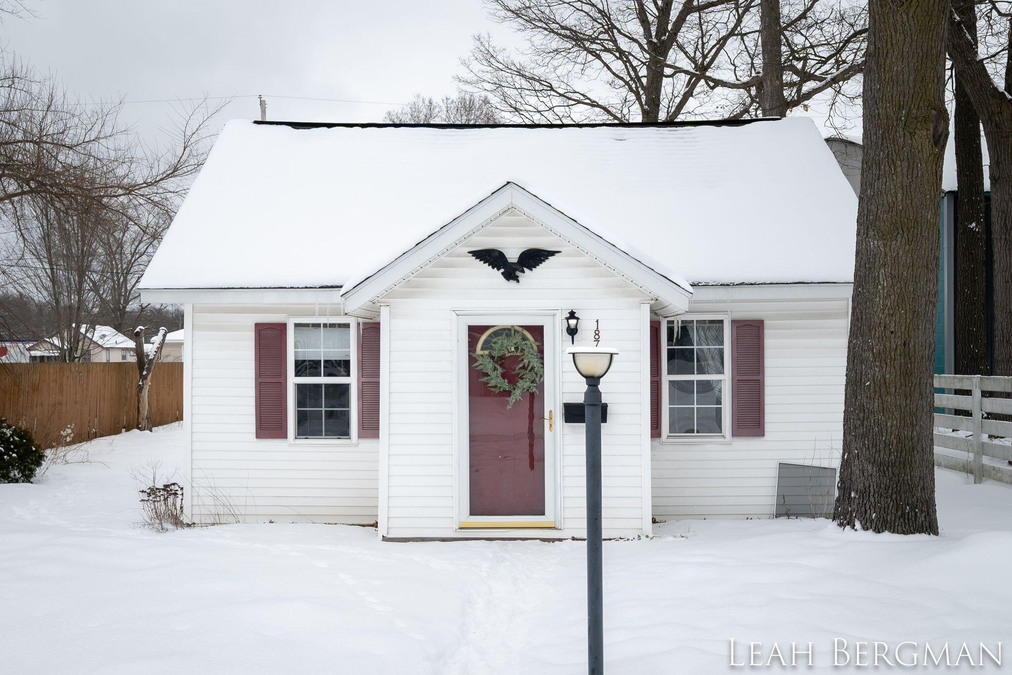 1876 E Isabella Avenue