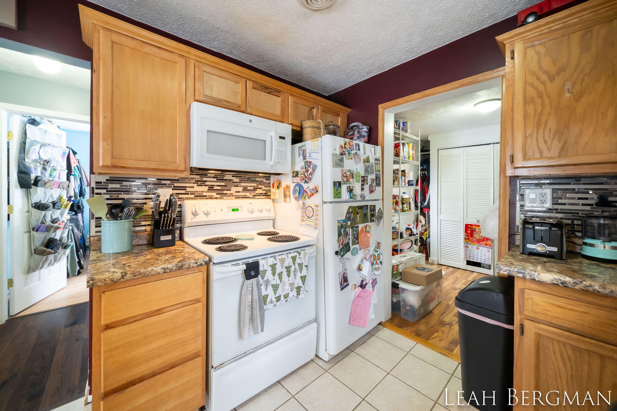 1876 E Isabella Avenue