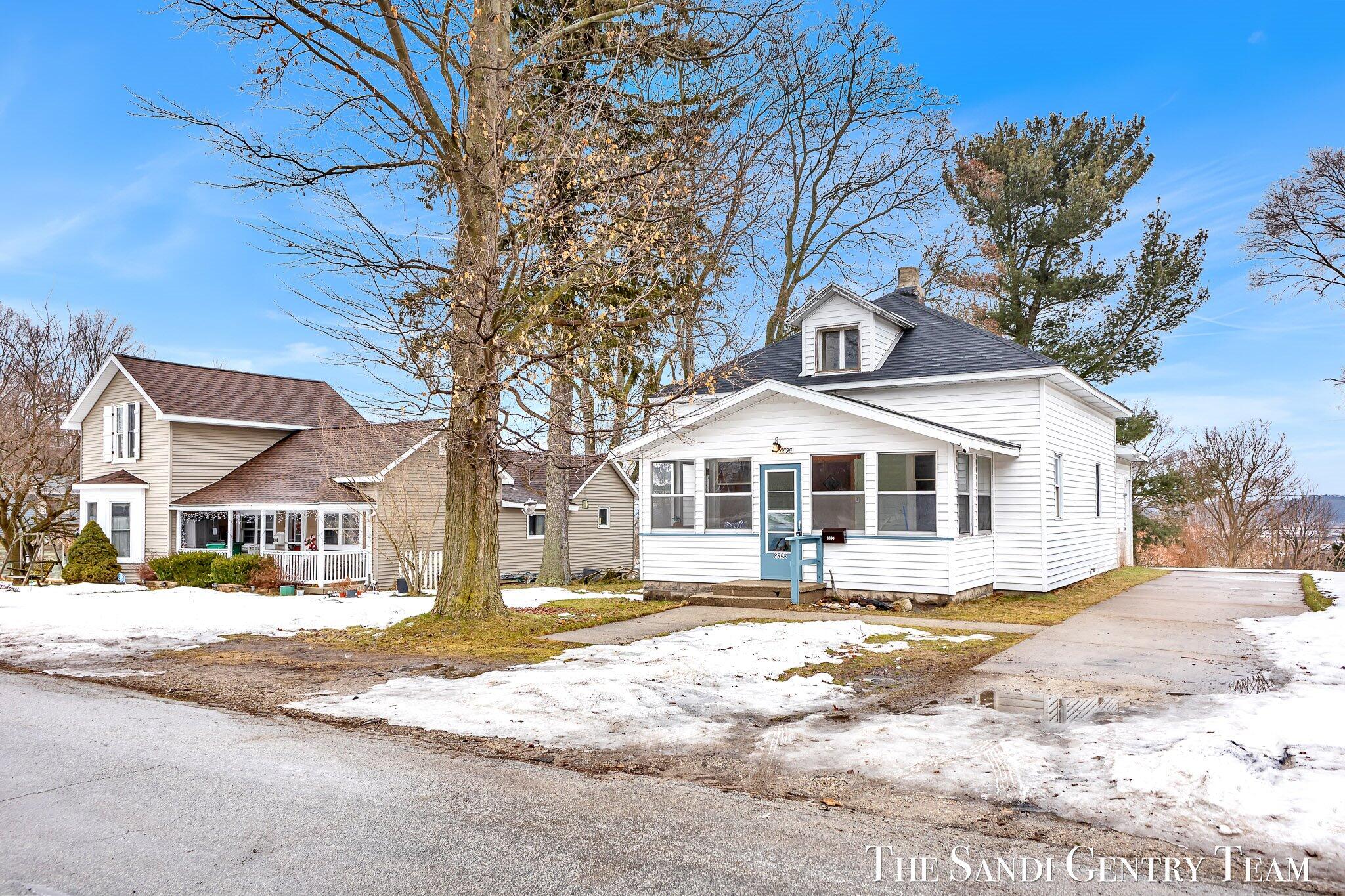 8898 Stebbins Street