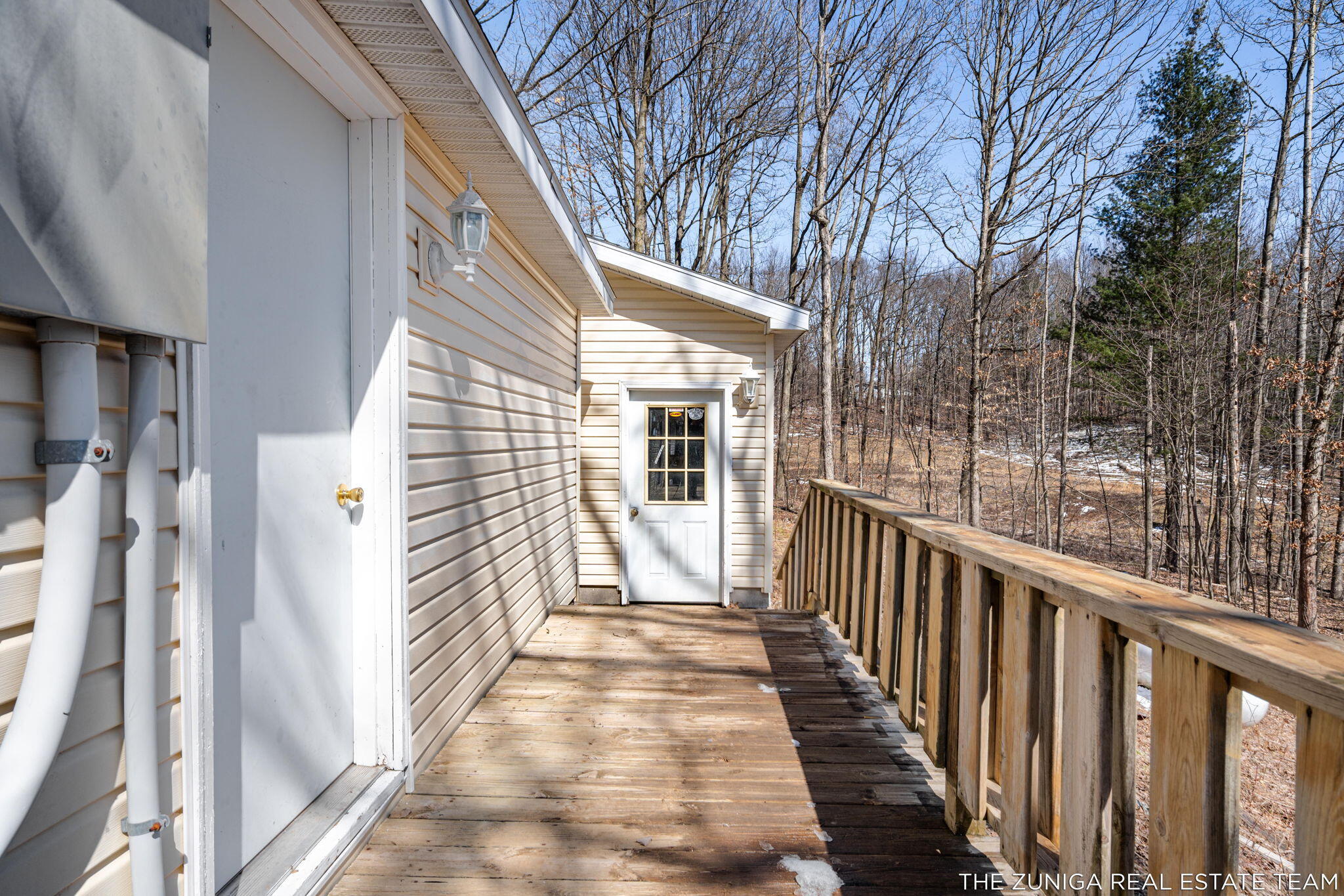 2065 W Cleveland Road