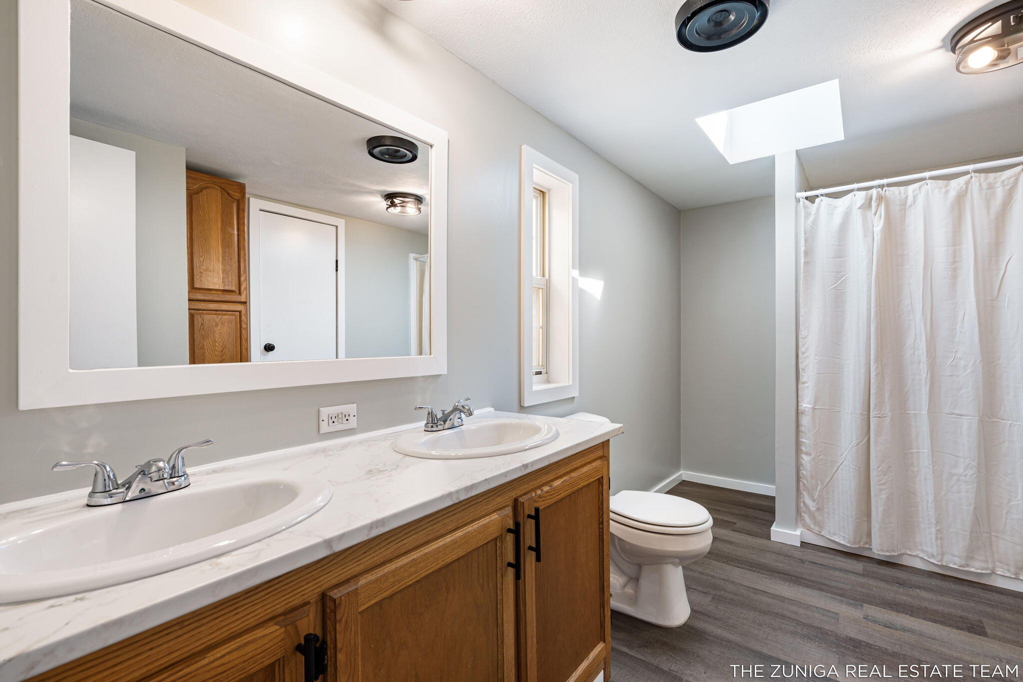 2065 W Cleveland Road