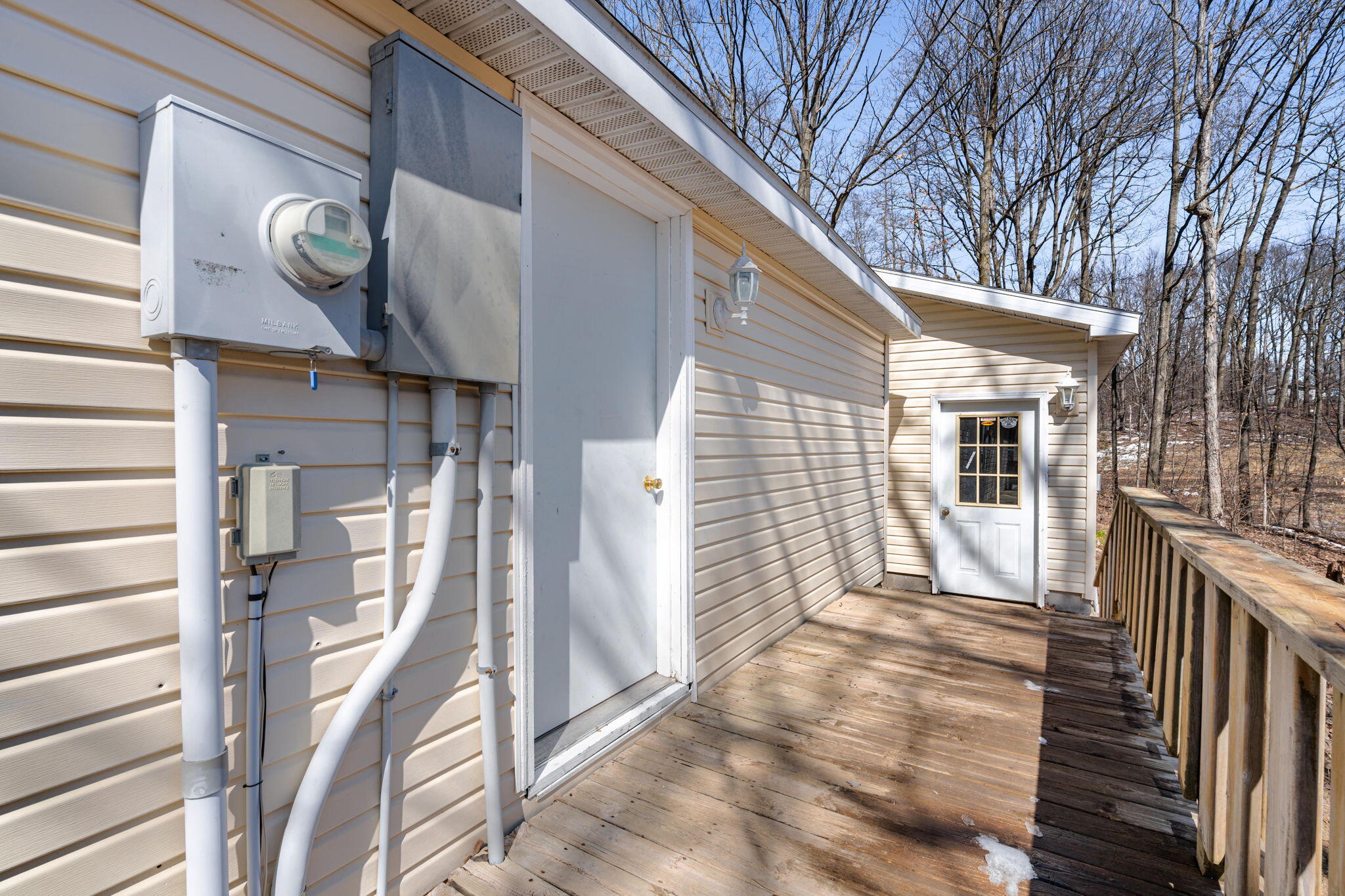 2065 W Cleveland Road