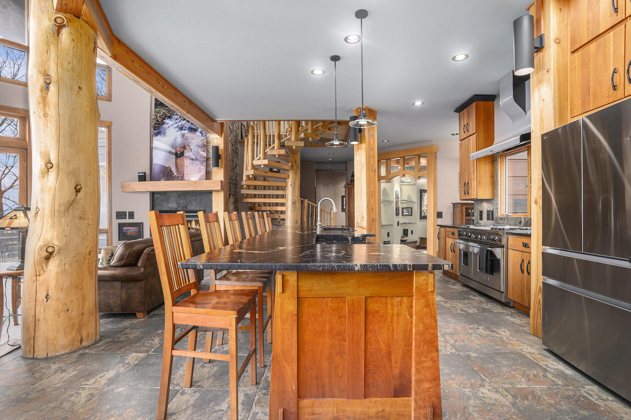 6993 S Lakeshore Drive