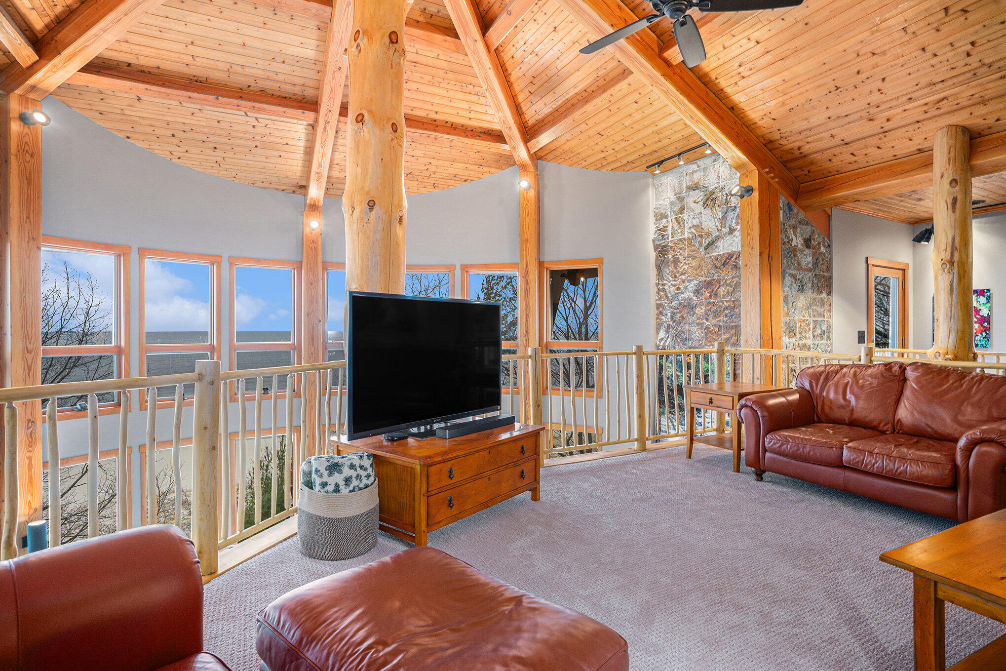 6993 S Lakeshore Drive