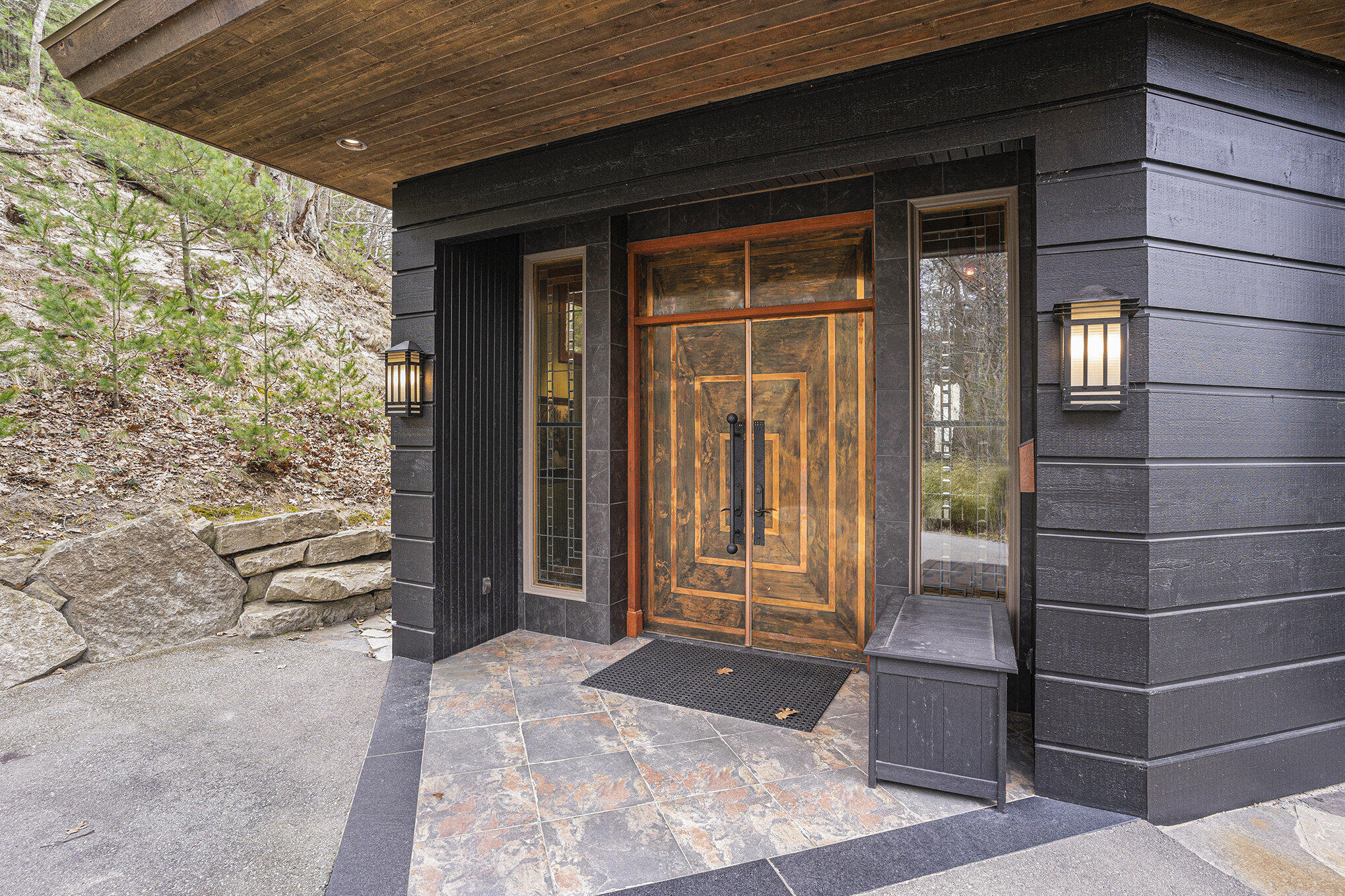 6993 S Lakeshore Drive