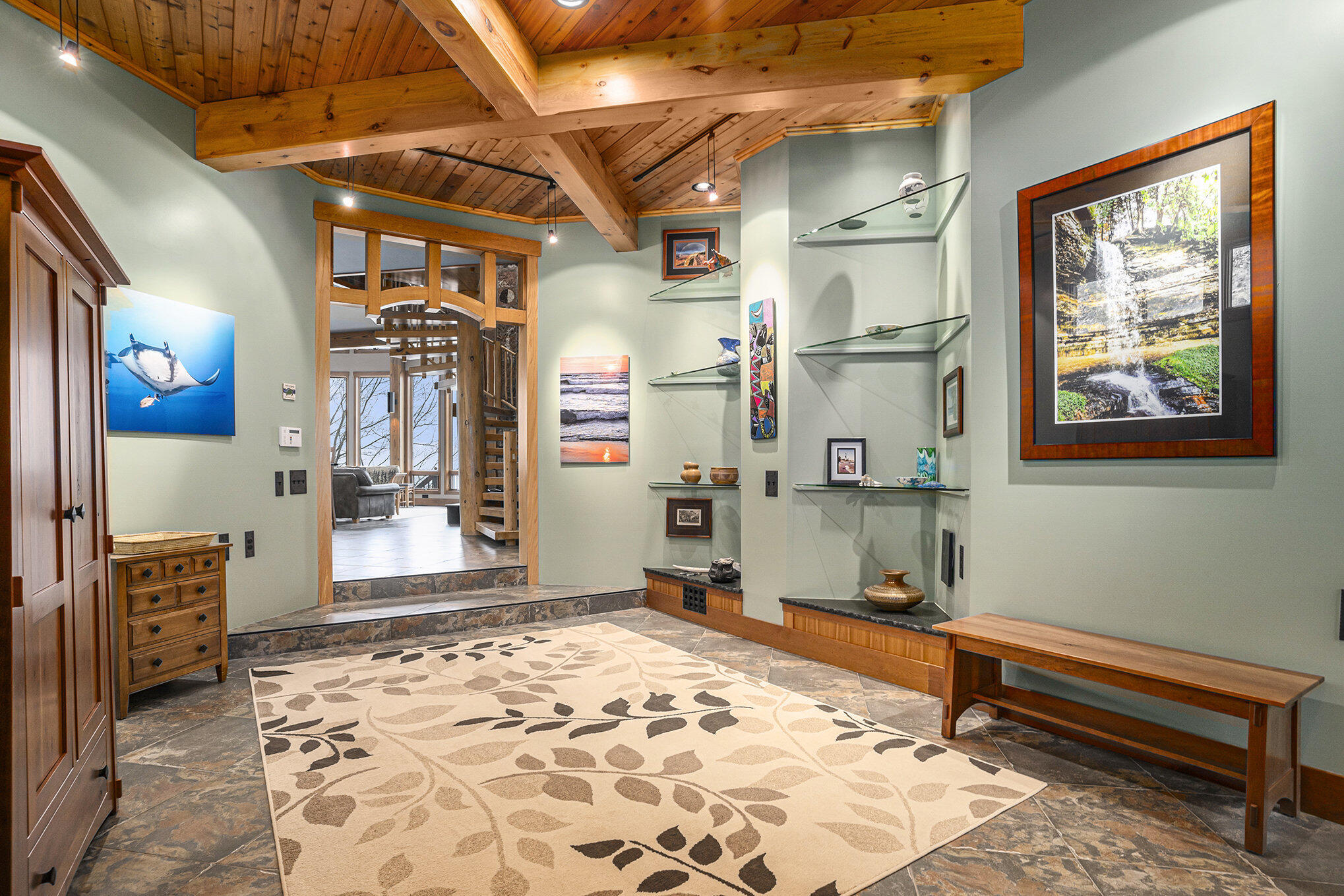 6993 S Lakeshore Drive