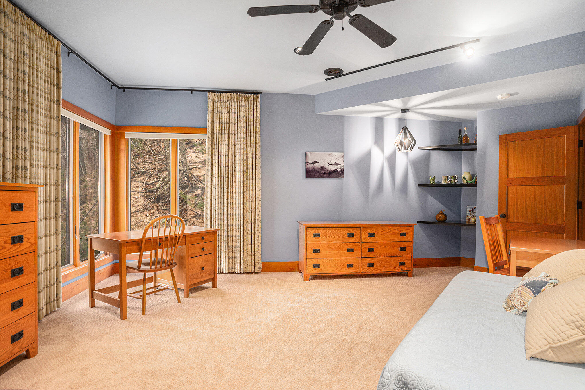 6993 S Lakeshore Drive