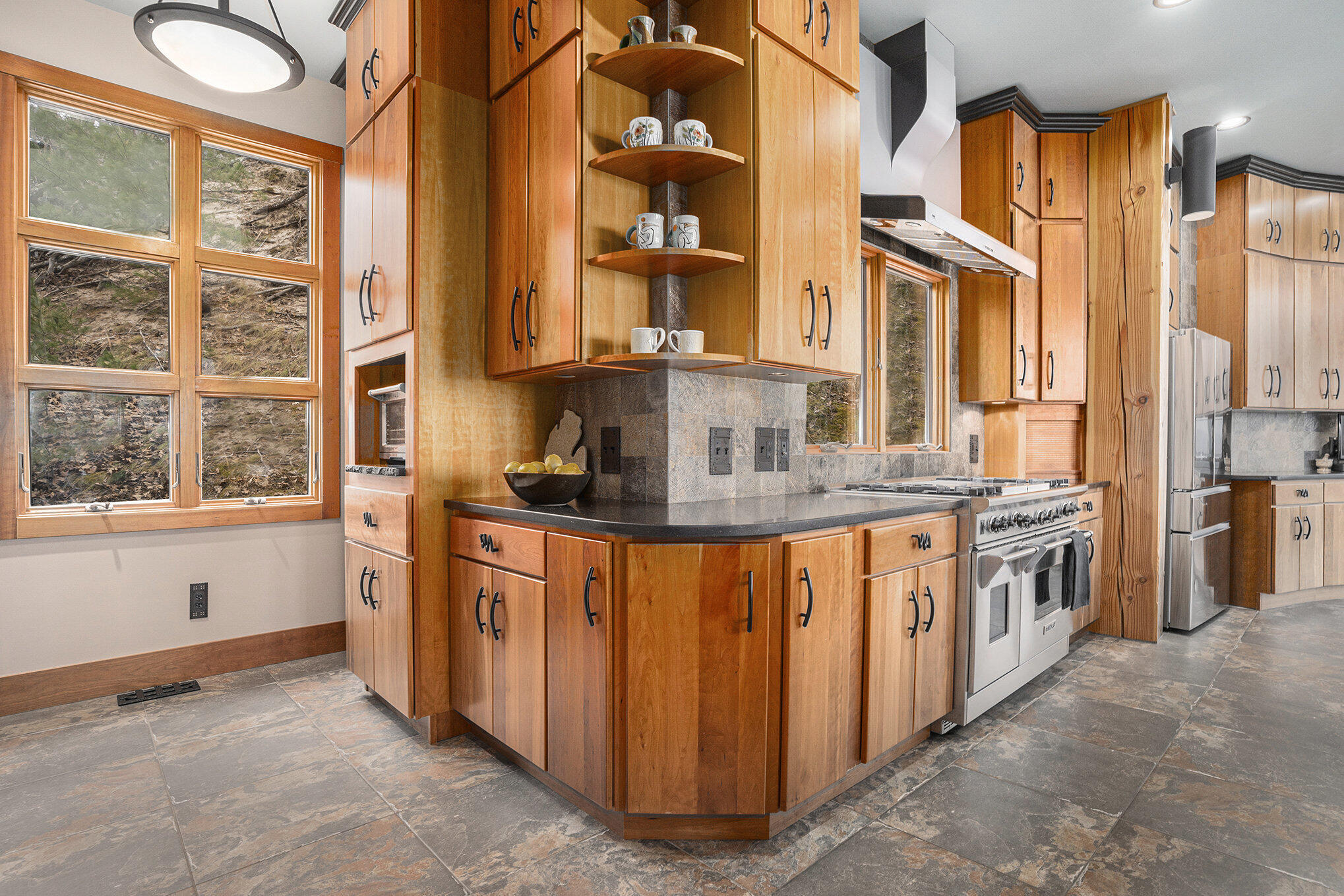 6993 S Lakeshore Drive