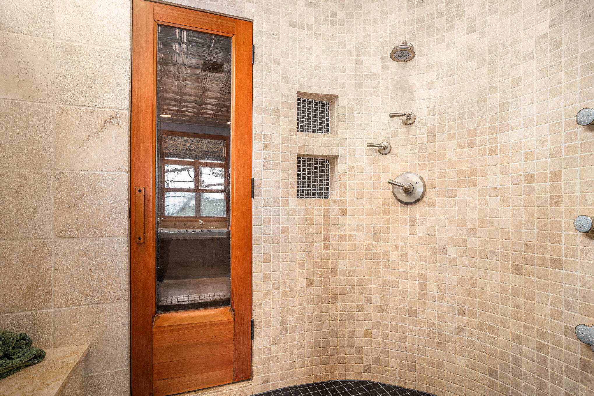 6993 S Lakeshore Drive