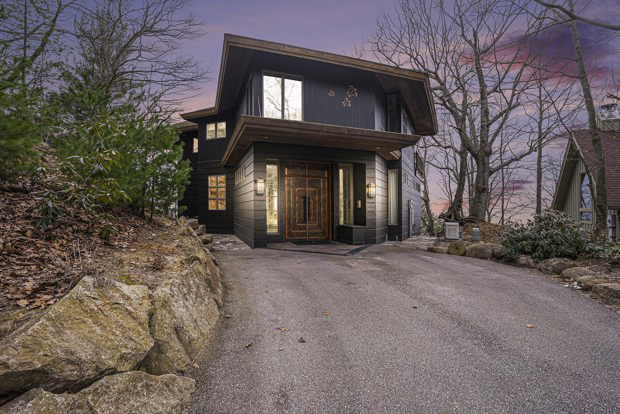 6993 S Lakeshore Drive