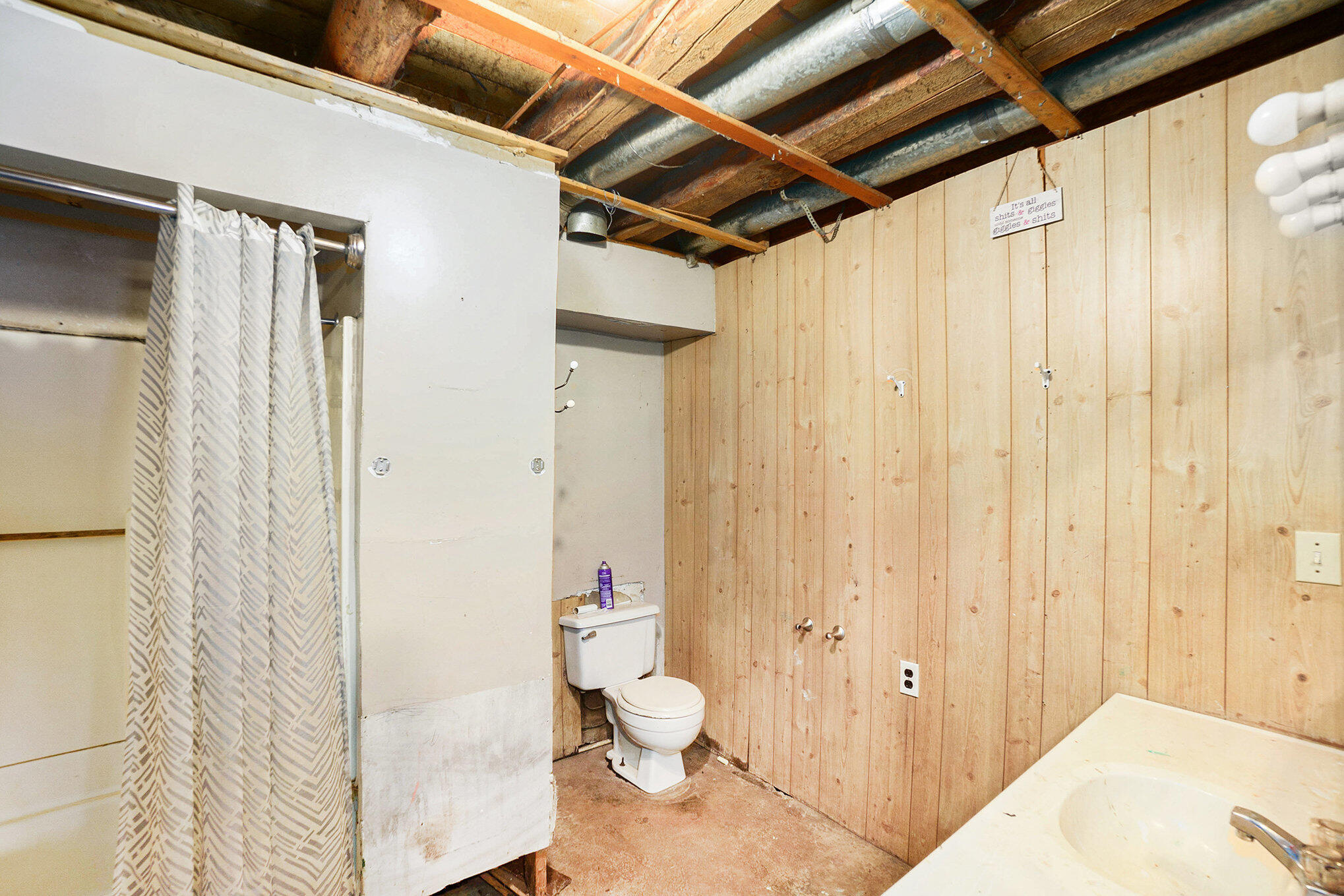 425 N Brucker Avenue