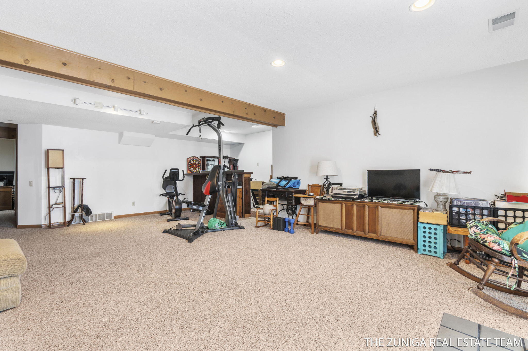 1087 Shore Walk Lane