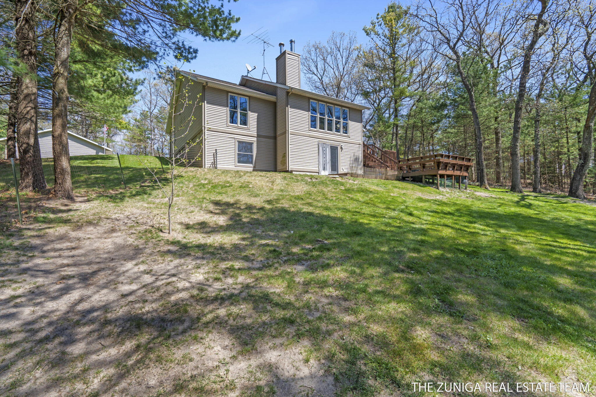 1087 Shore Walk Lane