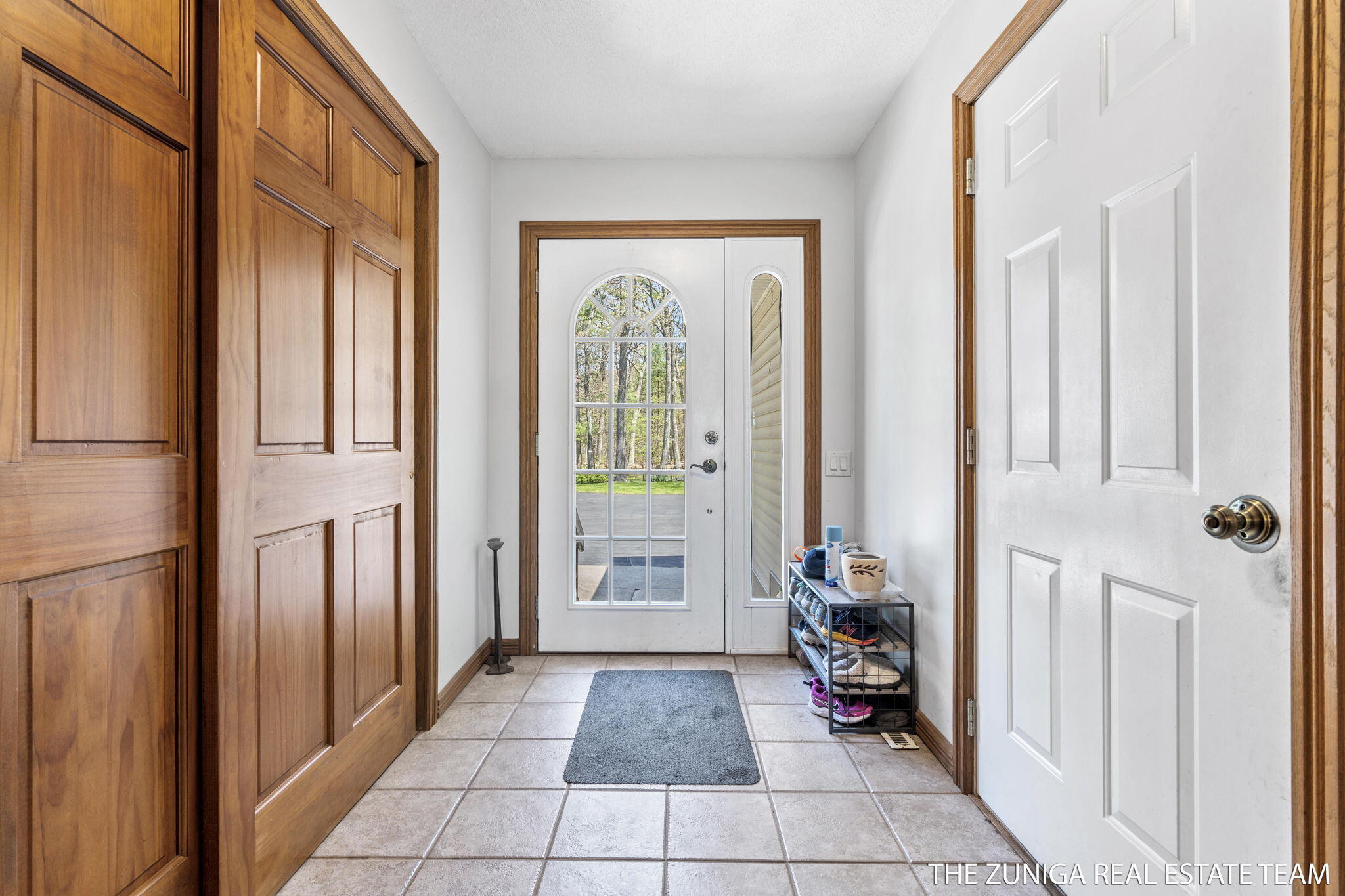 1087 Shore Walk Lane