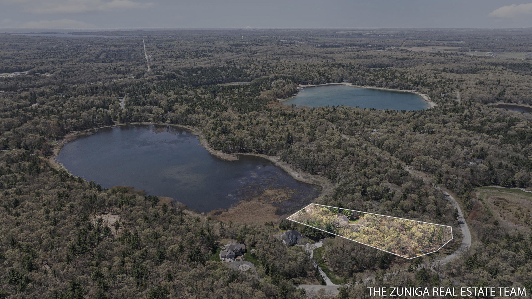 1087 Shore Walk Lane