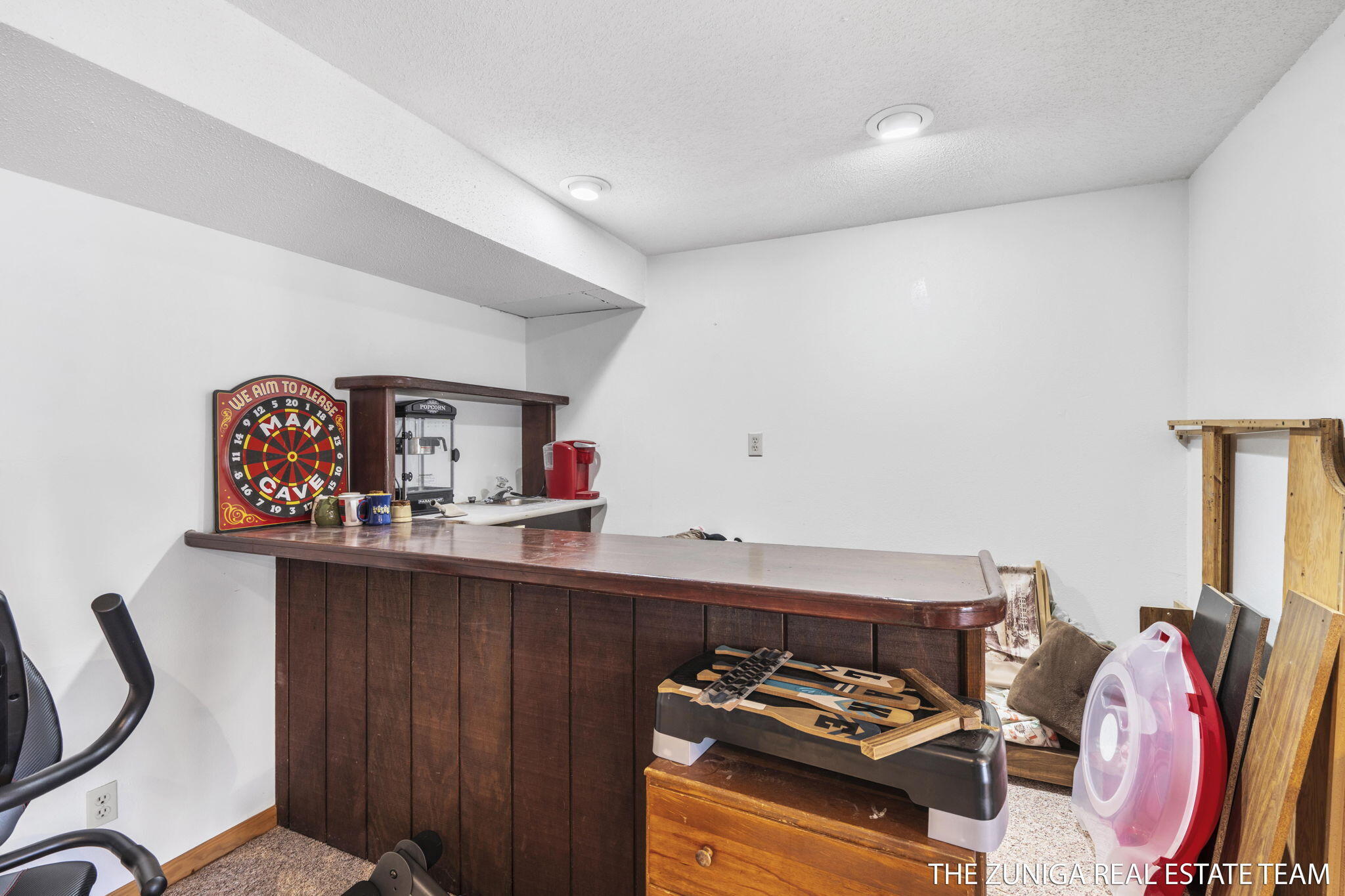 1087 Shore Walk Lane