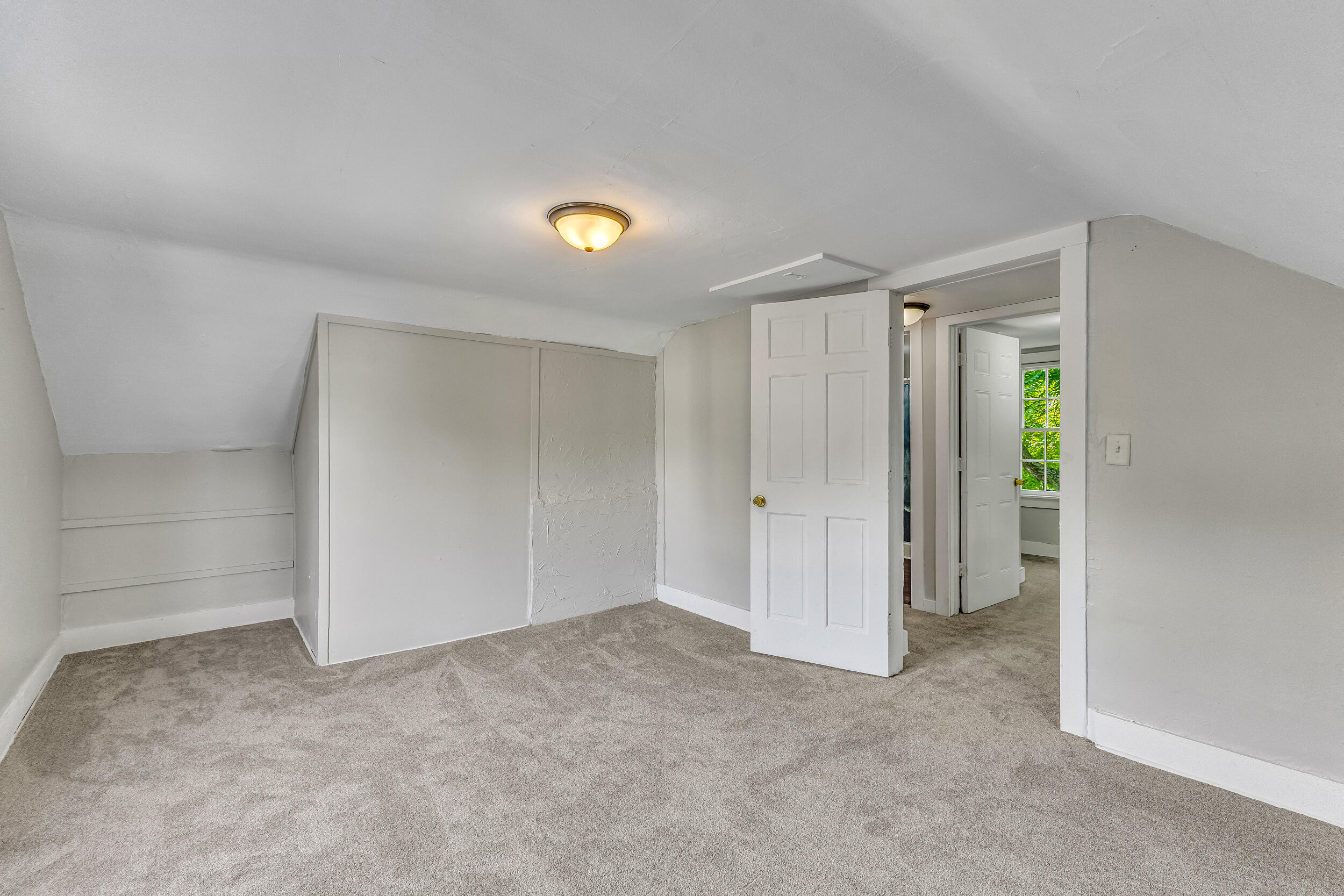 253 W Southern Avenue