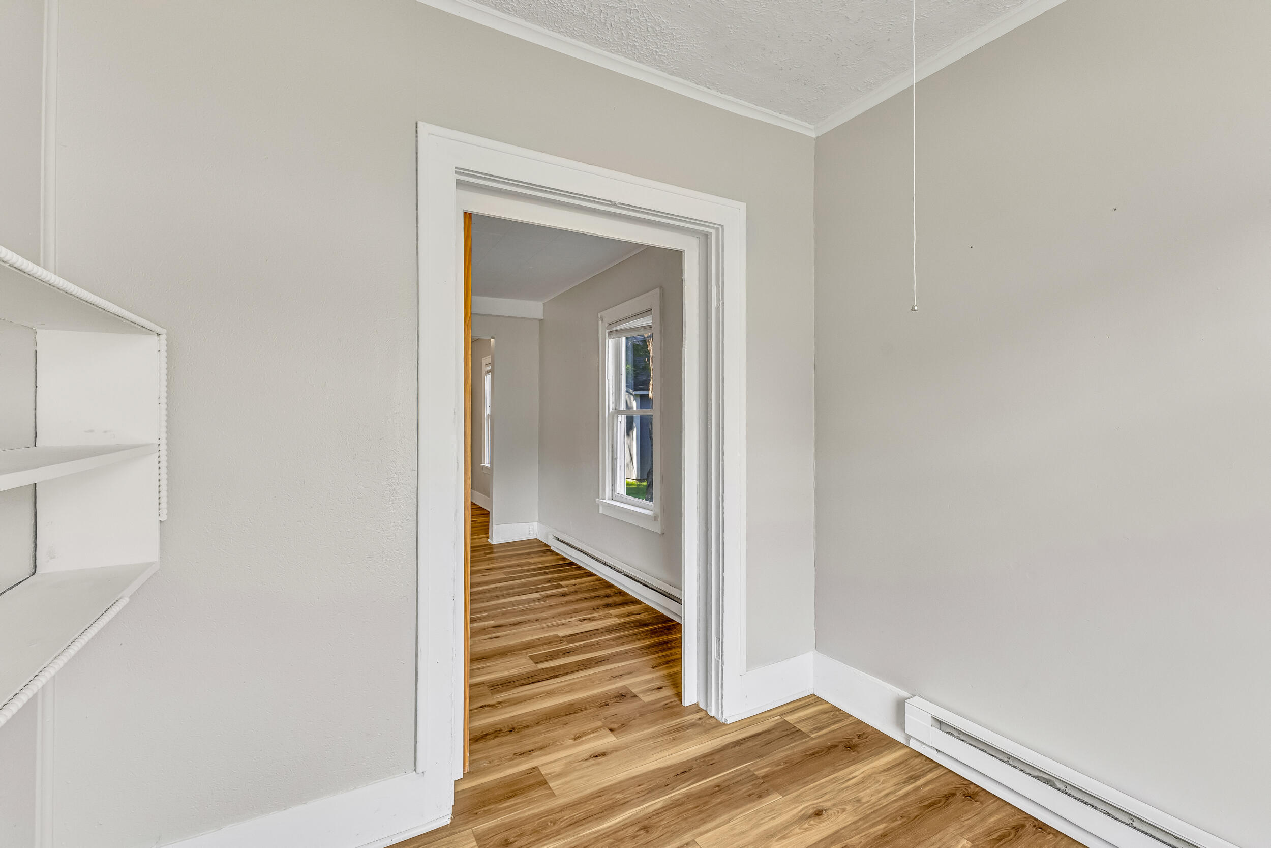 253 W Southern Avenue