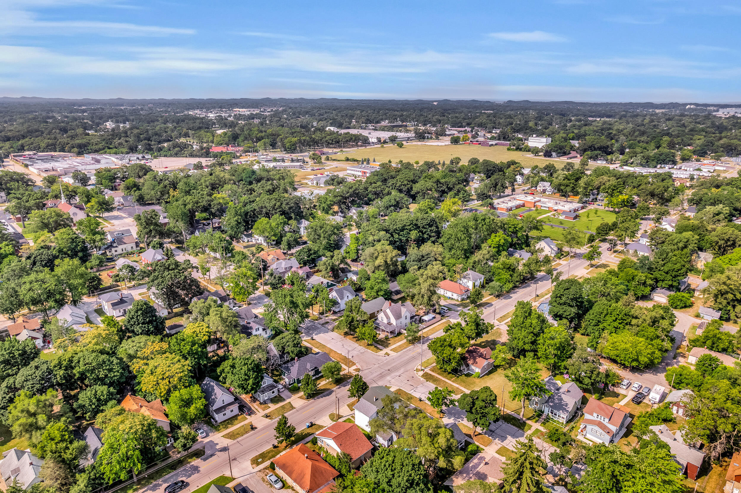 253 W Southern Avenue