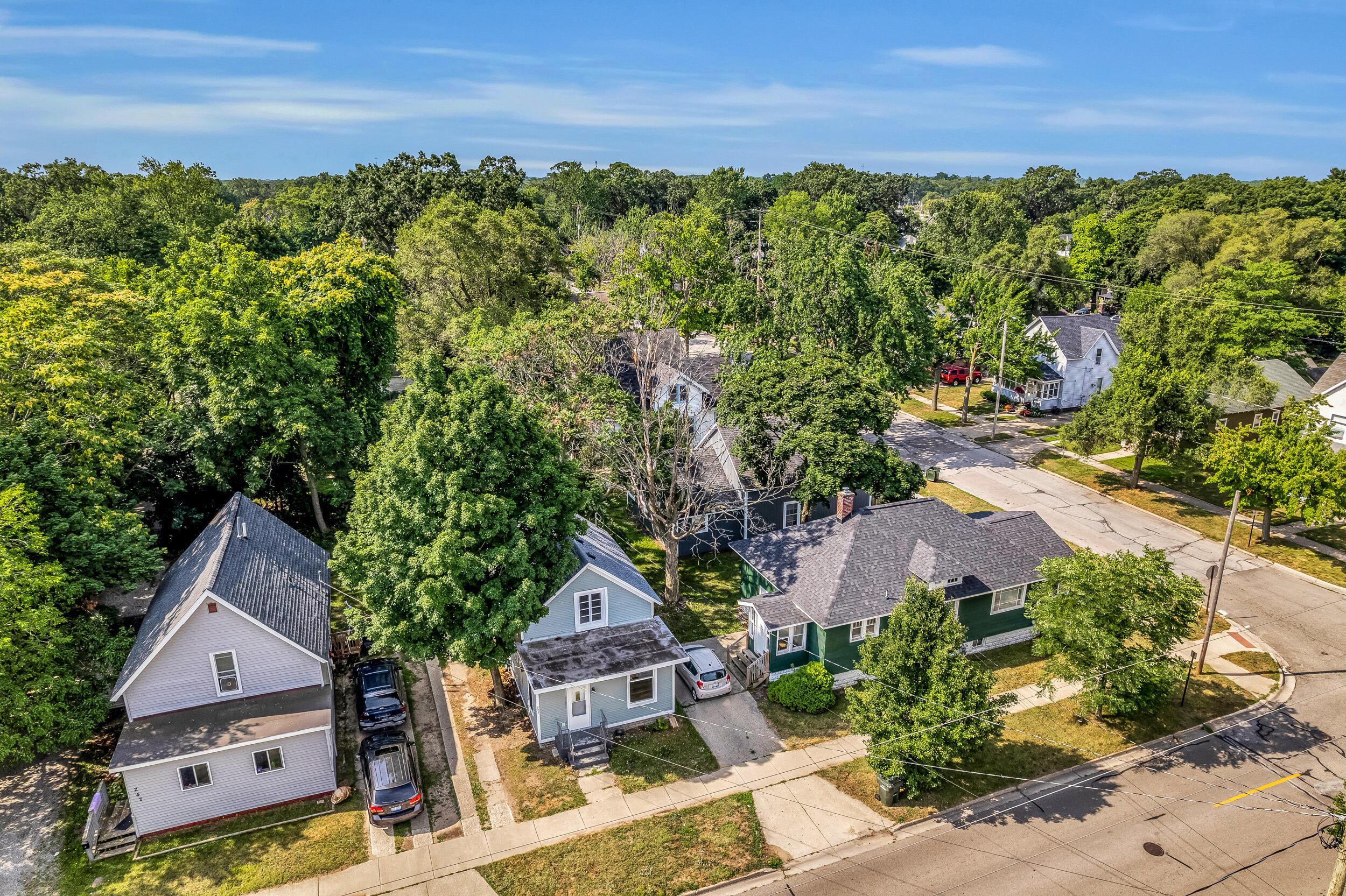 253 W Southern Avenue