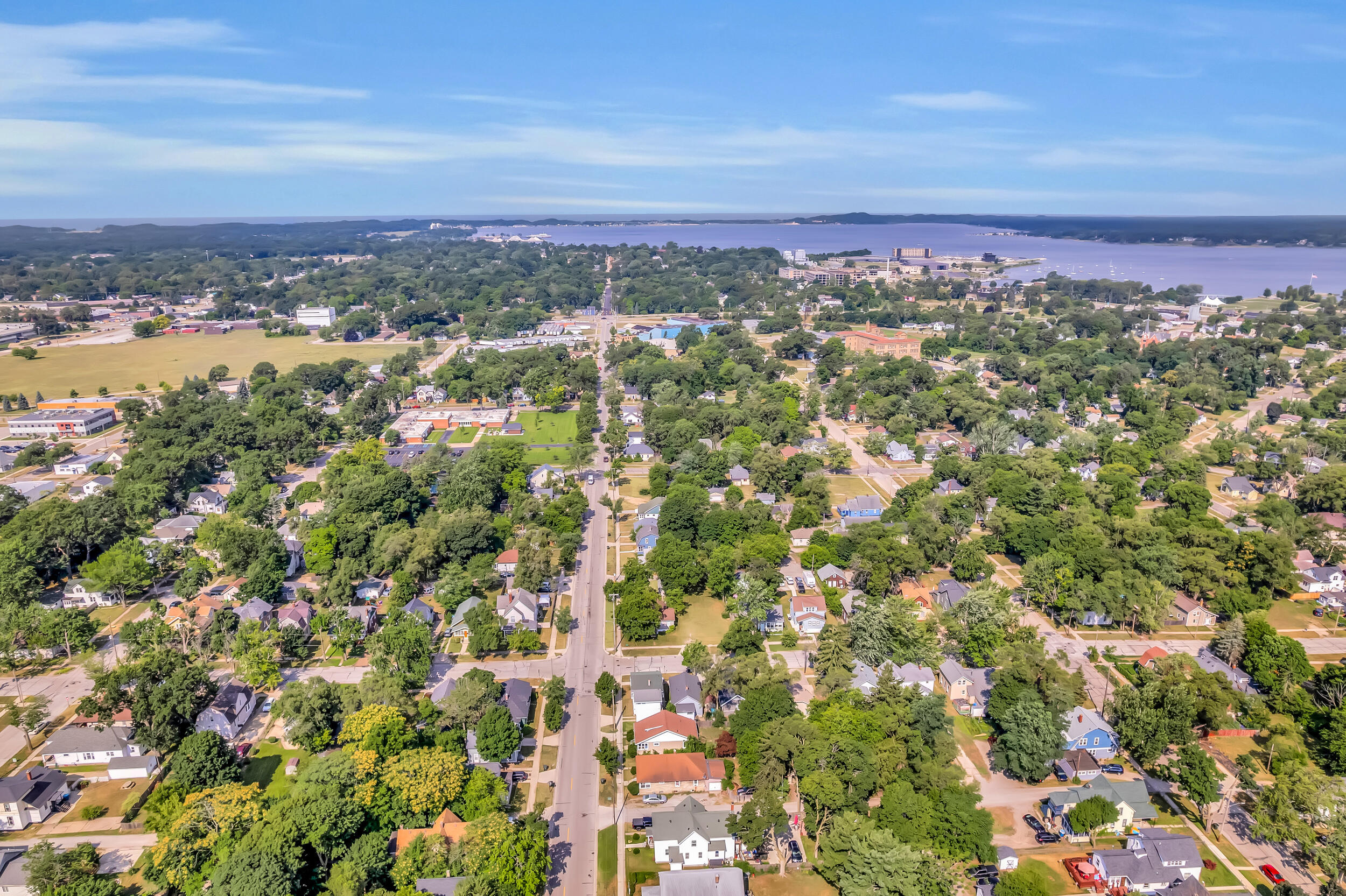 253 W Southern Avenue