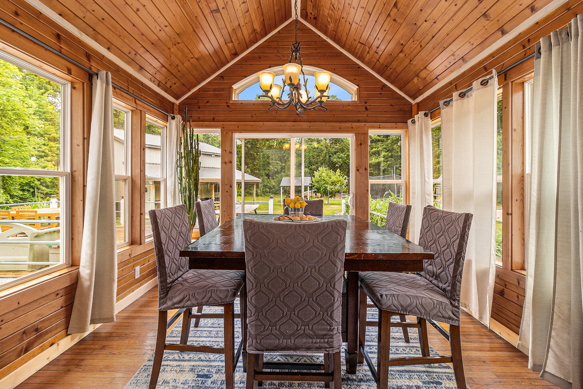 1088 E Mckinley Road