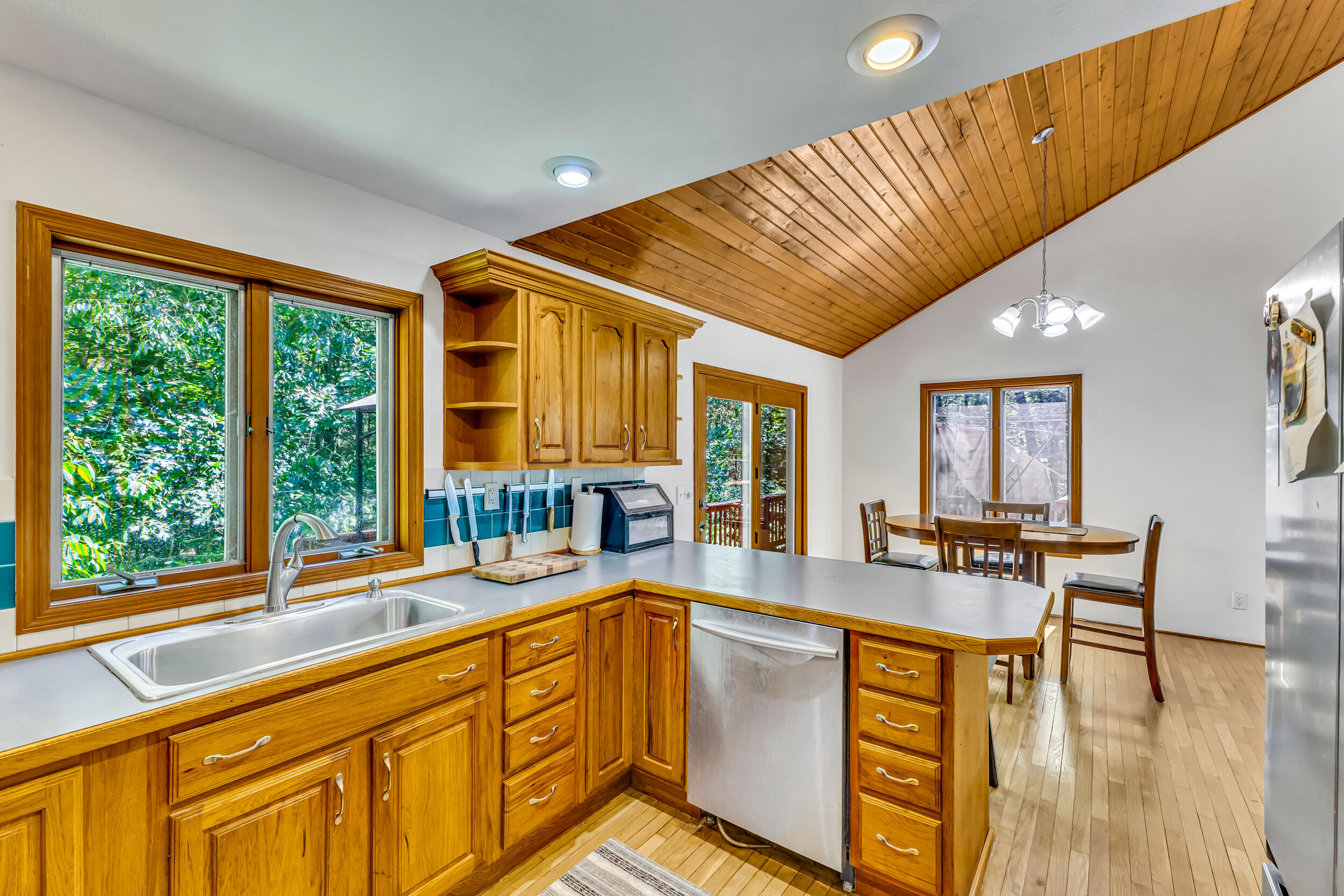 1875 Holton Whitehall Road