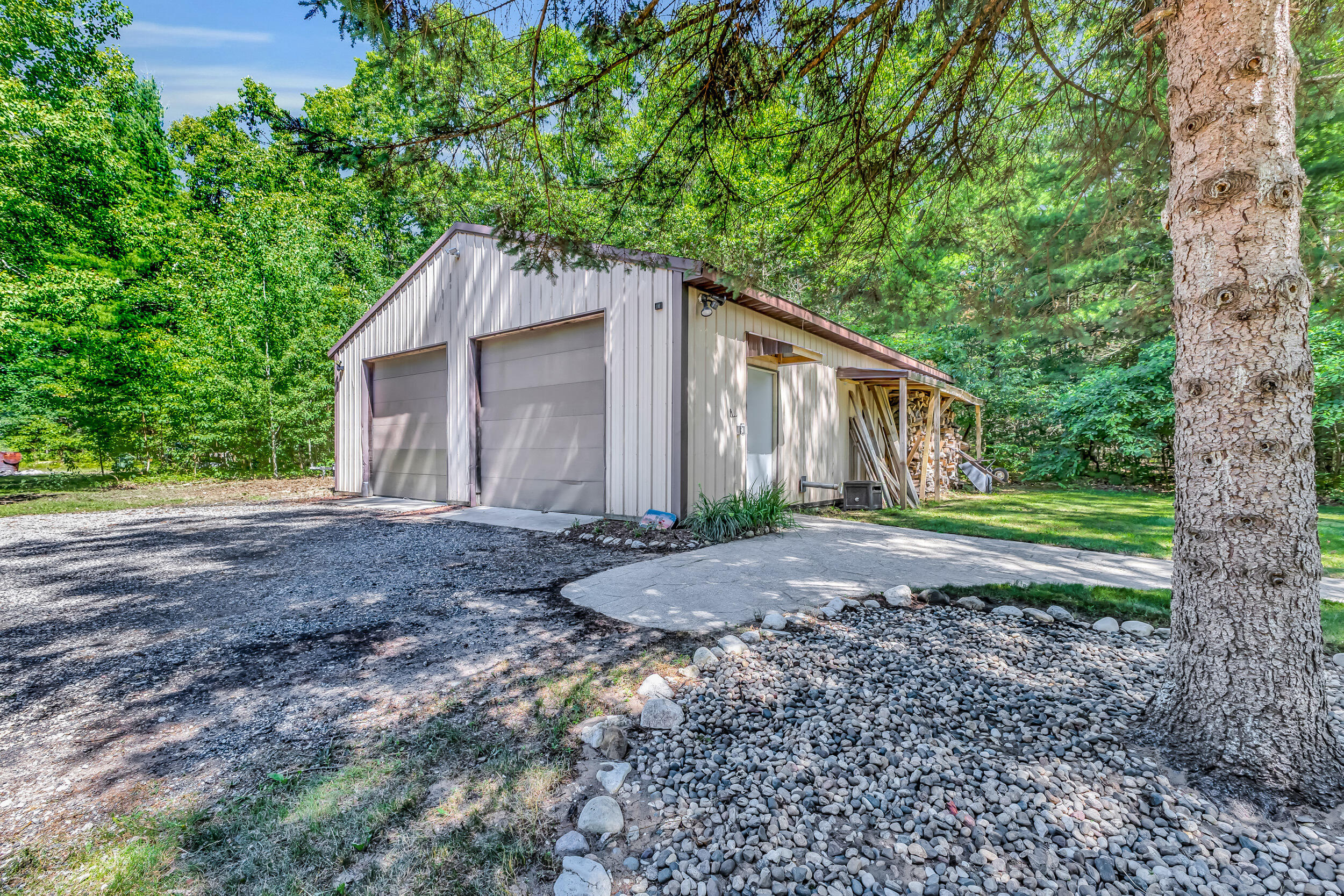 1875 Holton Whitehall Road