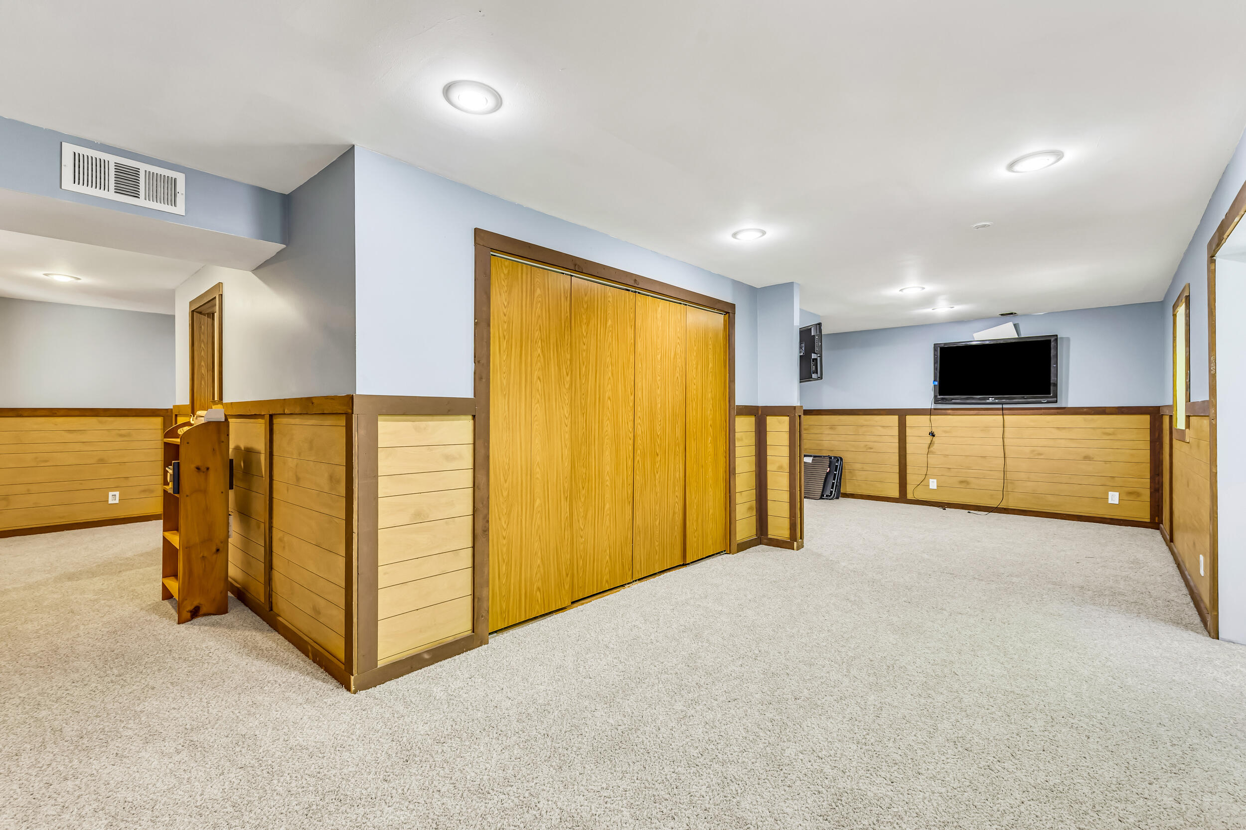 1875 Holton Whitehall Road