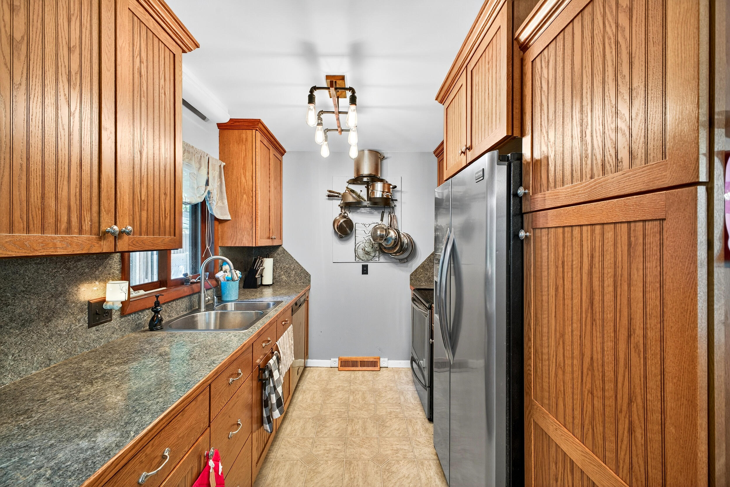 3933 S Centerline Road