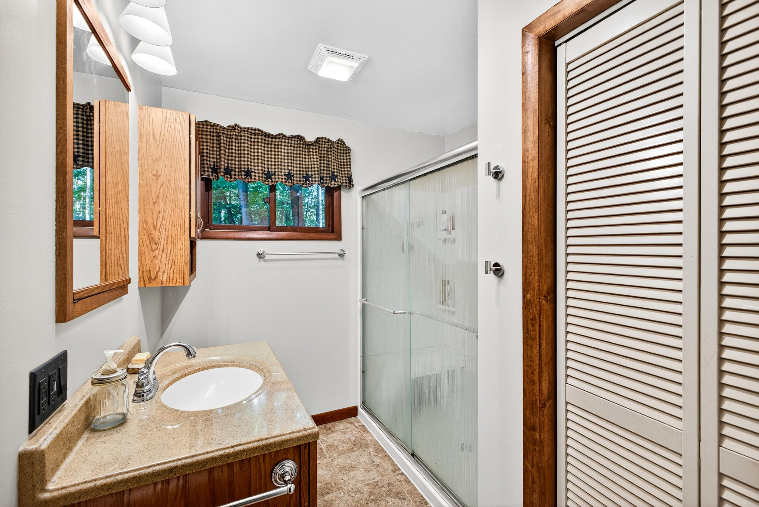 3933 S Centerline Road