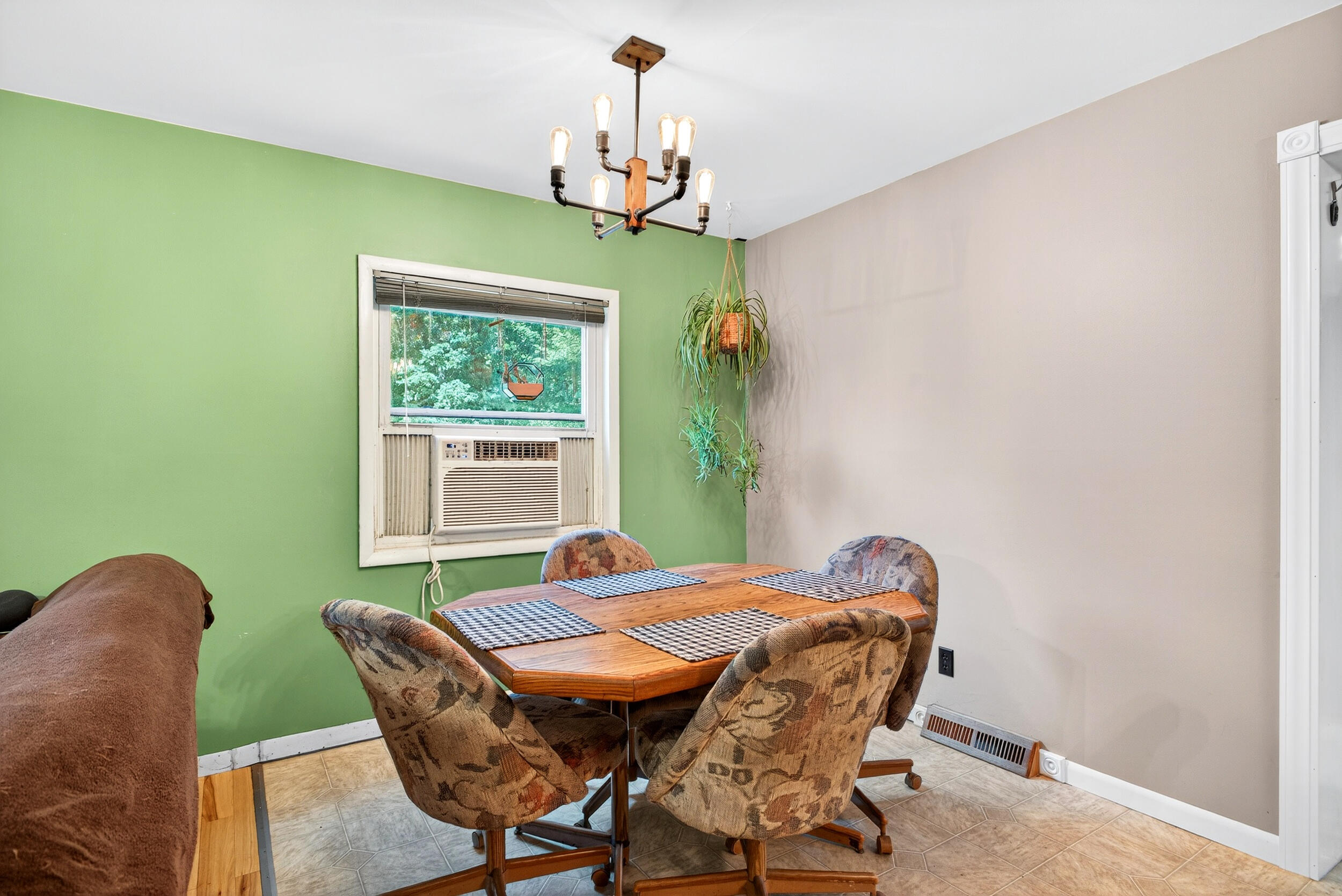 3933 S Centerline Road