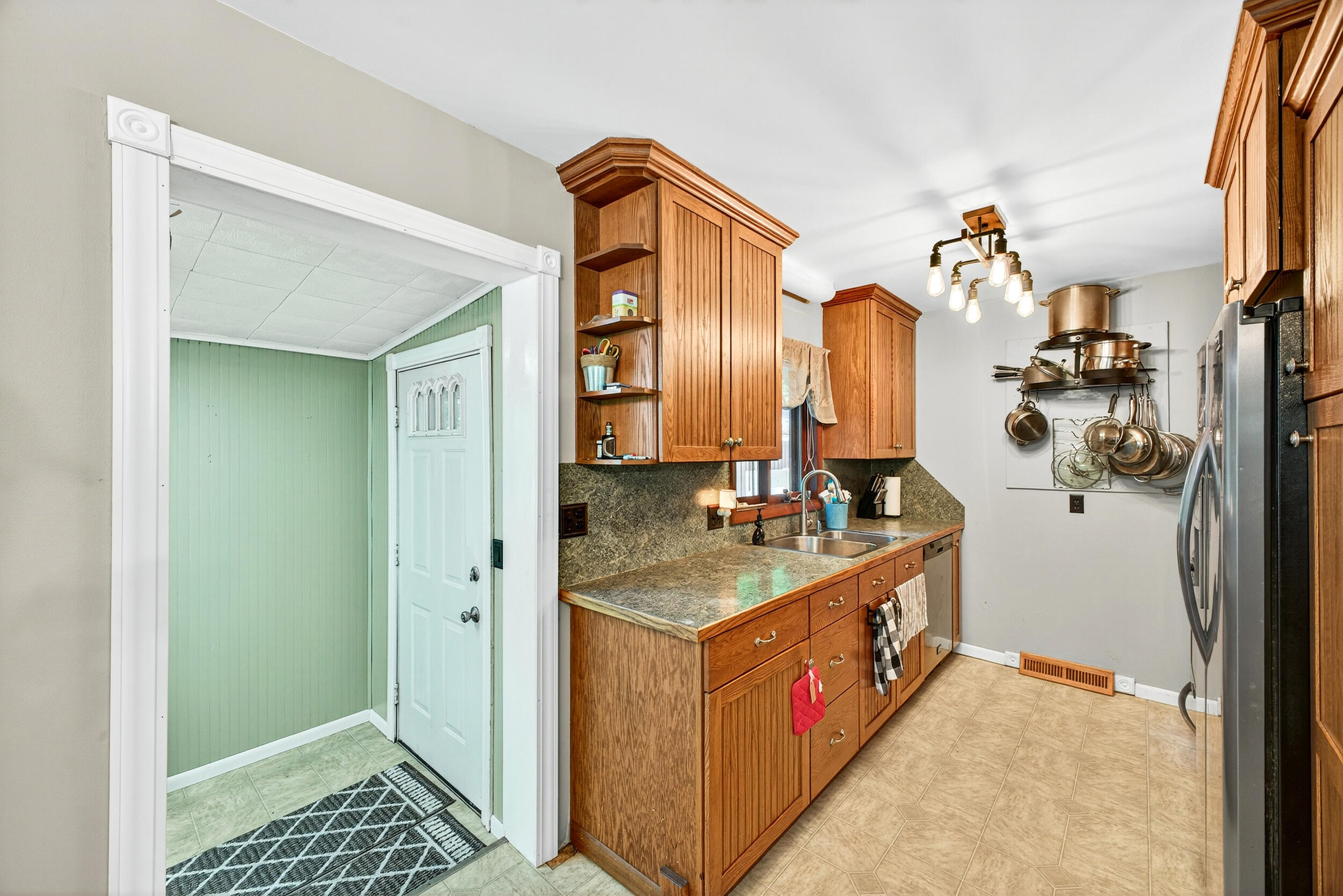 3933 S Centerline Road