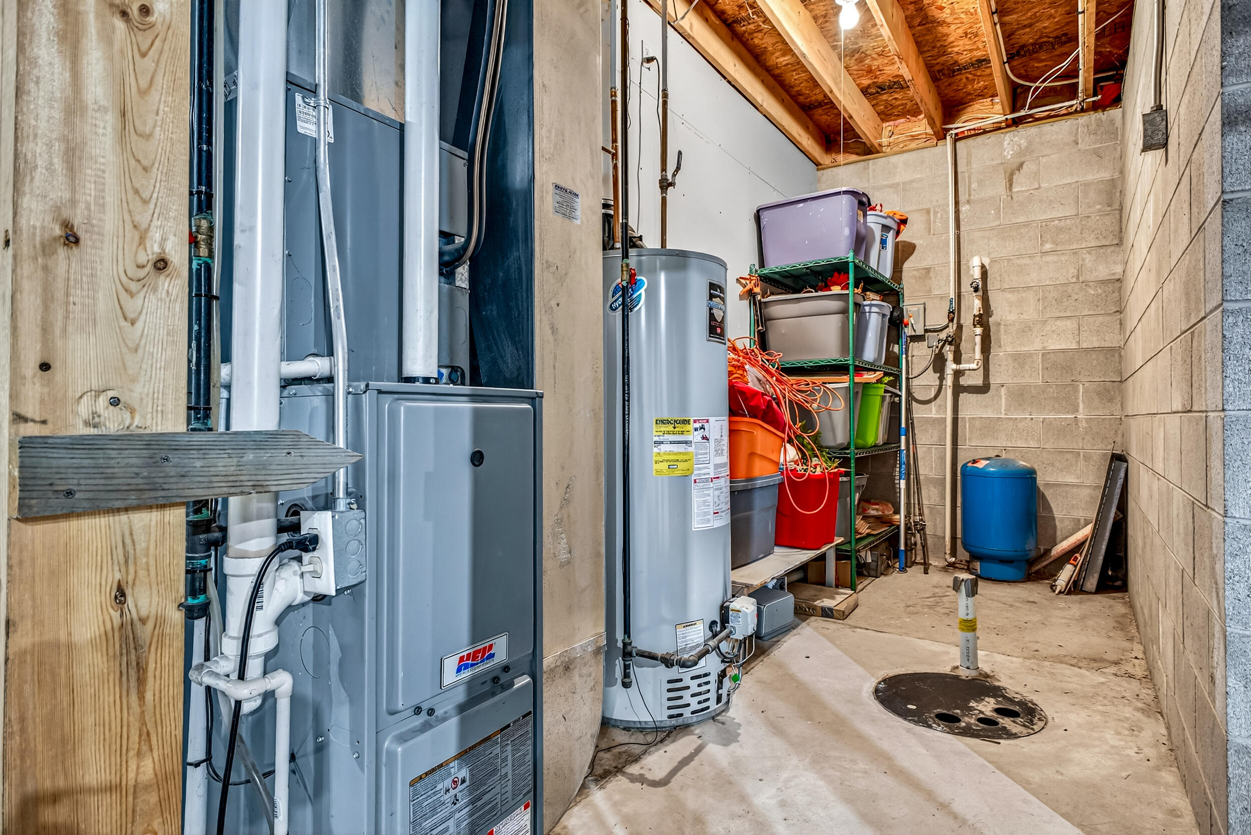 6472 Beverlyway Drive