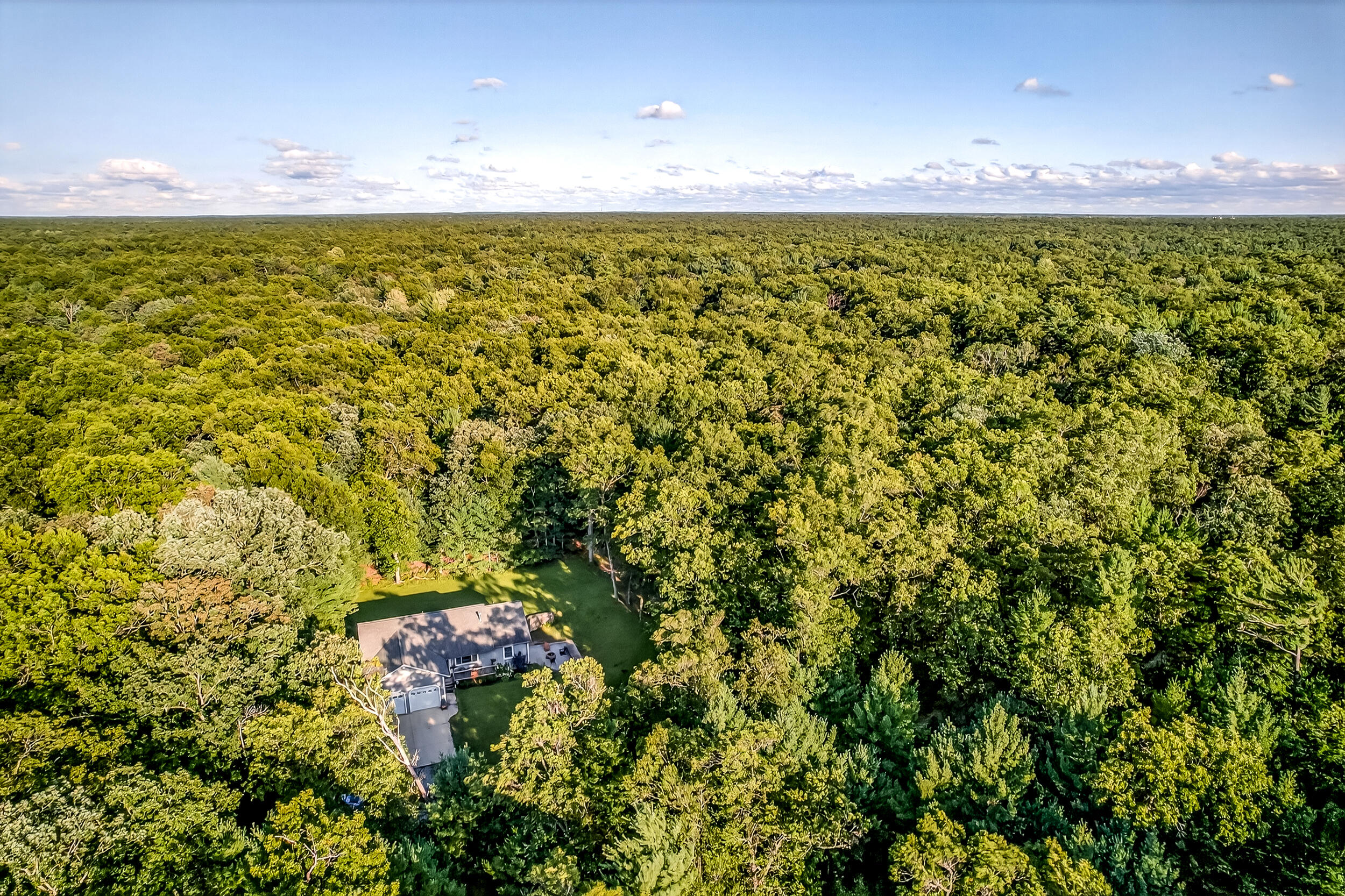 6472 Beverlyway Drive