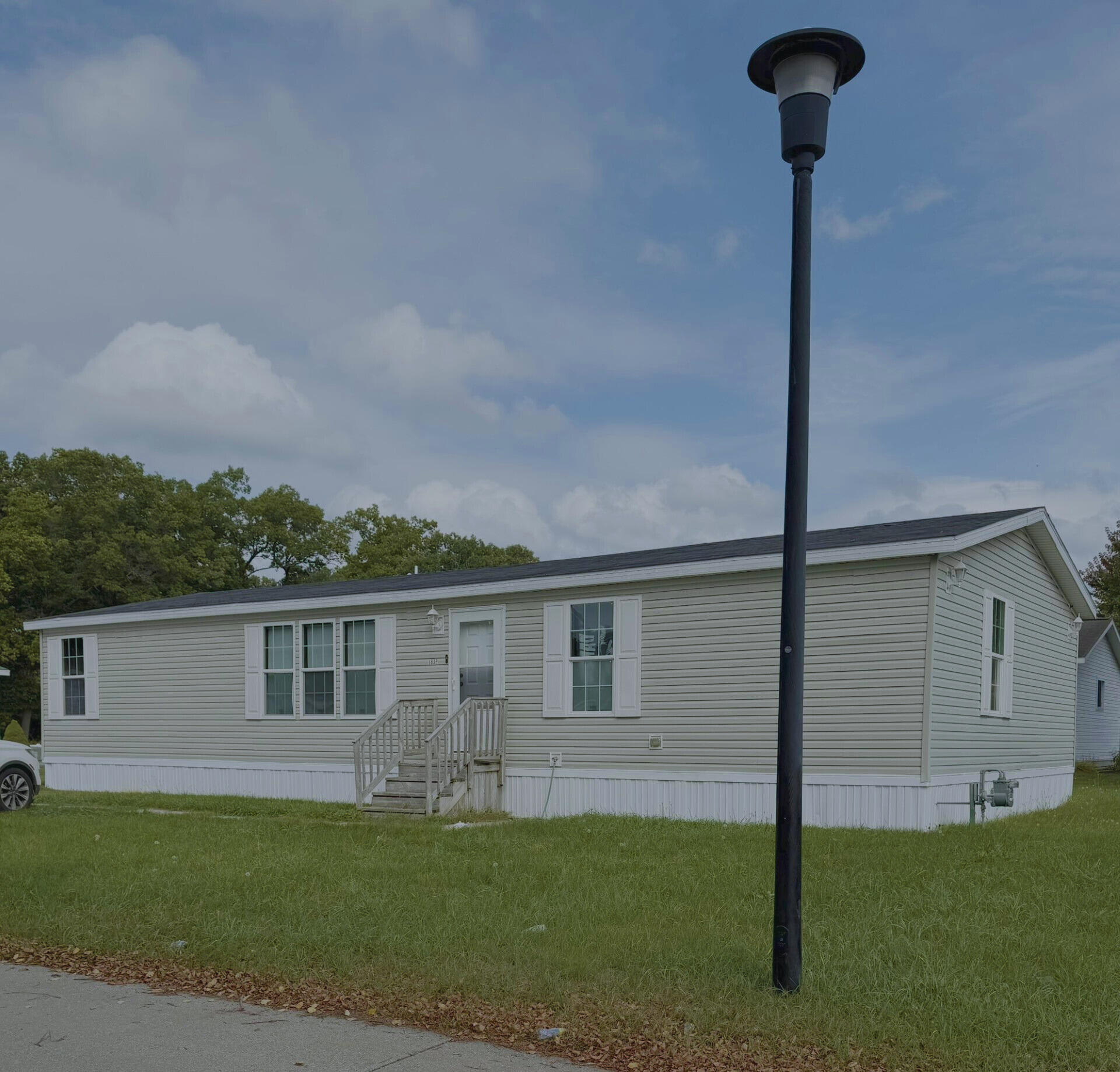 1832 Pepperwood Trail W