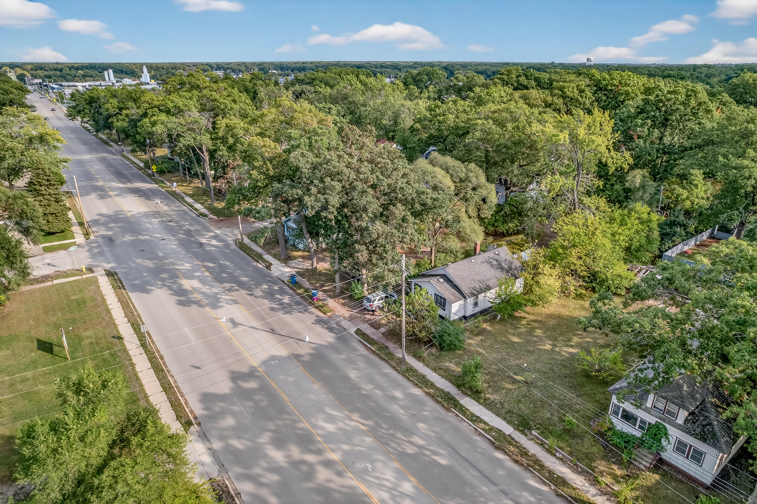 307 E Sherman Boulevard