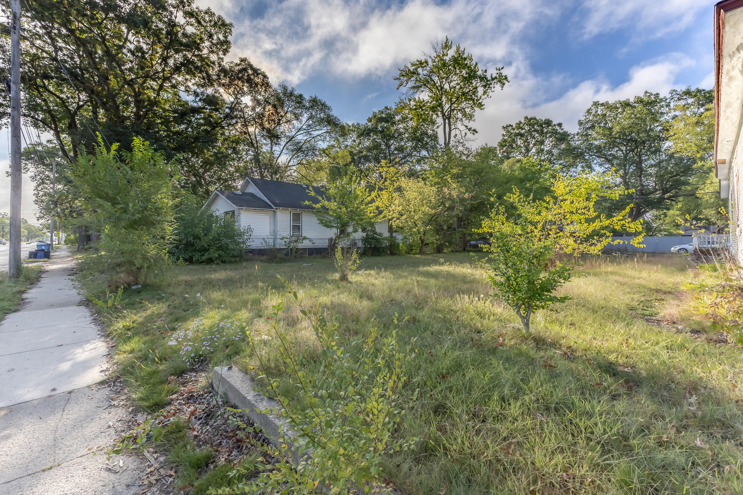 307 E Sherman Boulevard