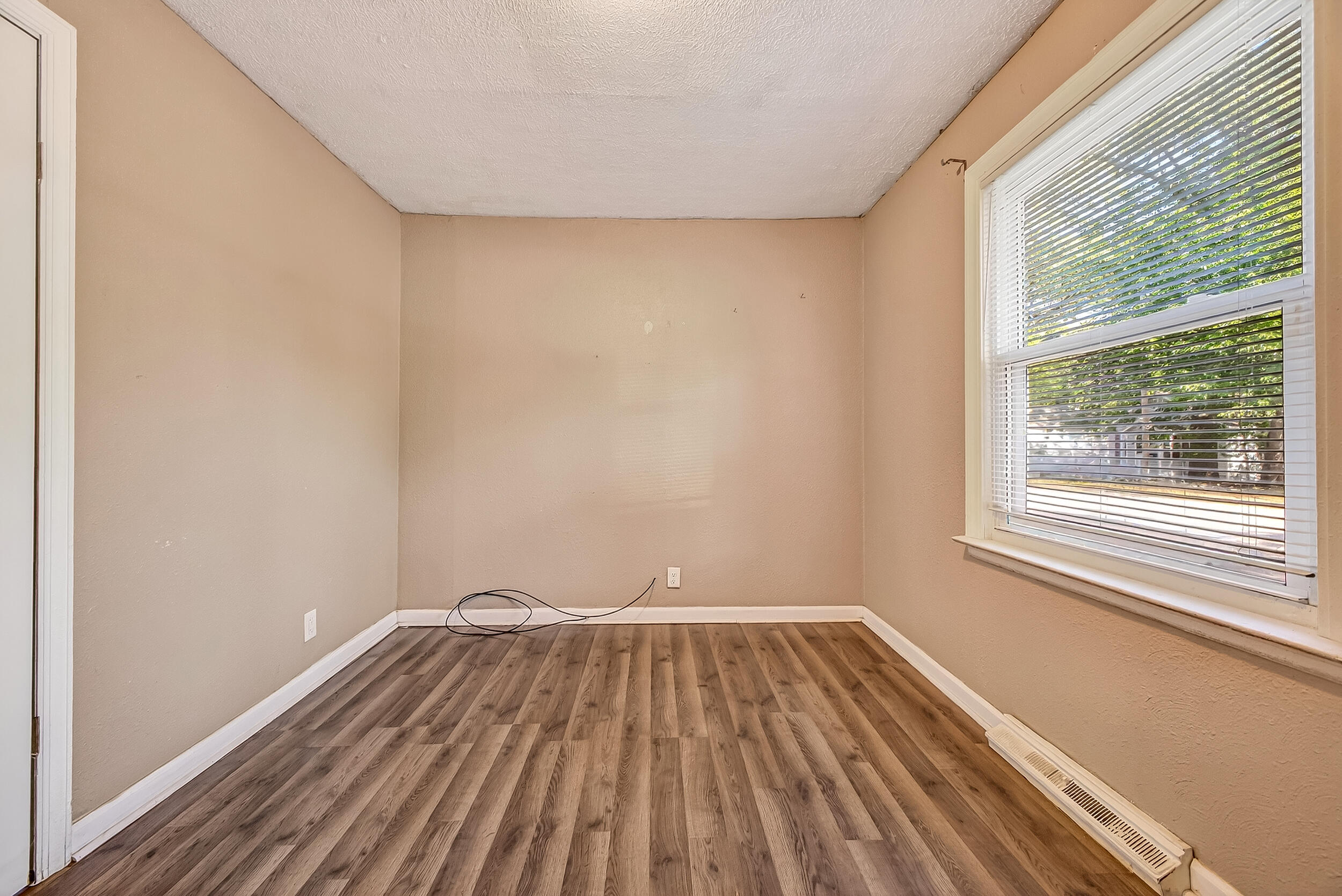 356 Amsterdam Avenue